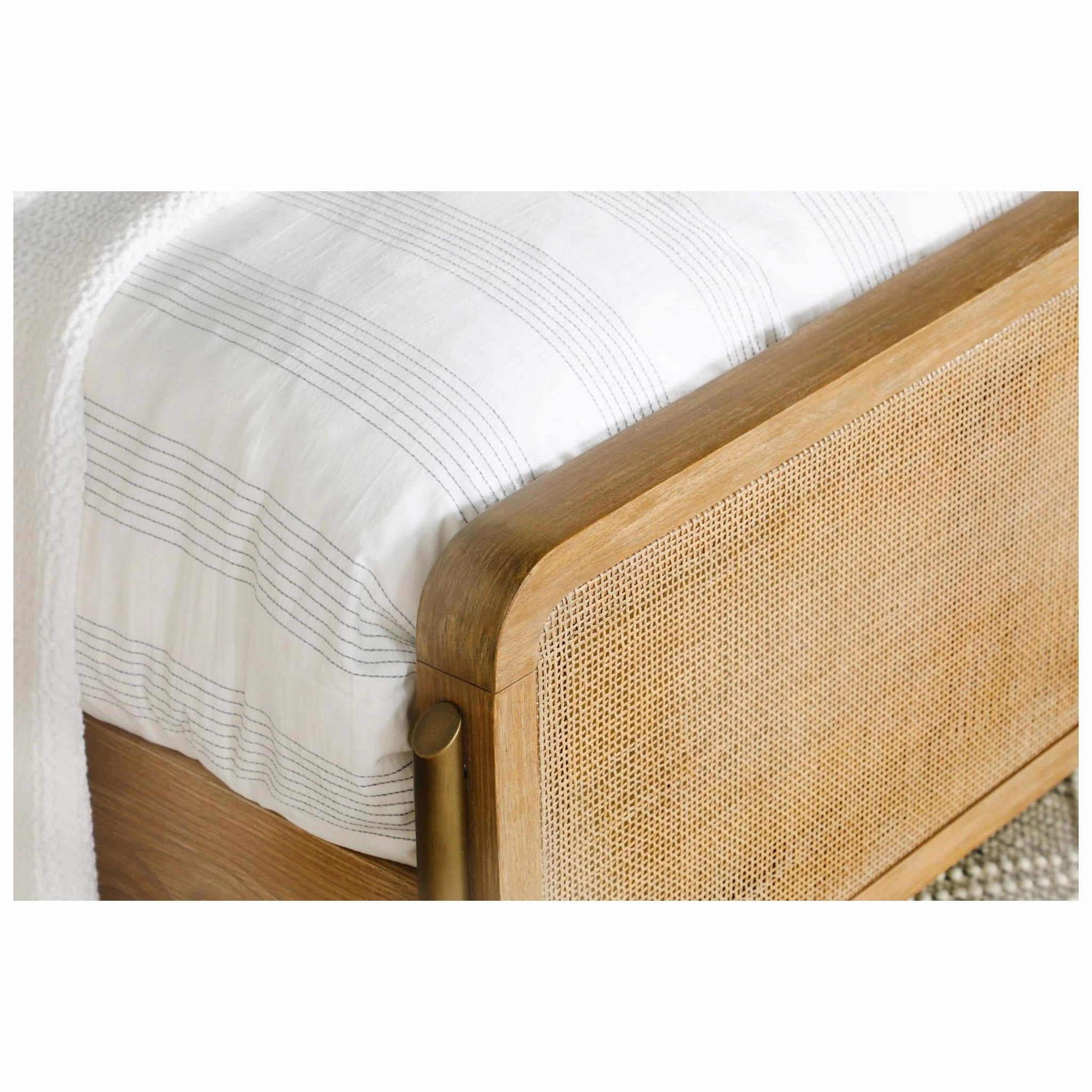 Coaster Arini Upholstered Eastern King Panel Bed Sand Wash And Natural Cane
