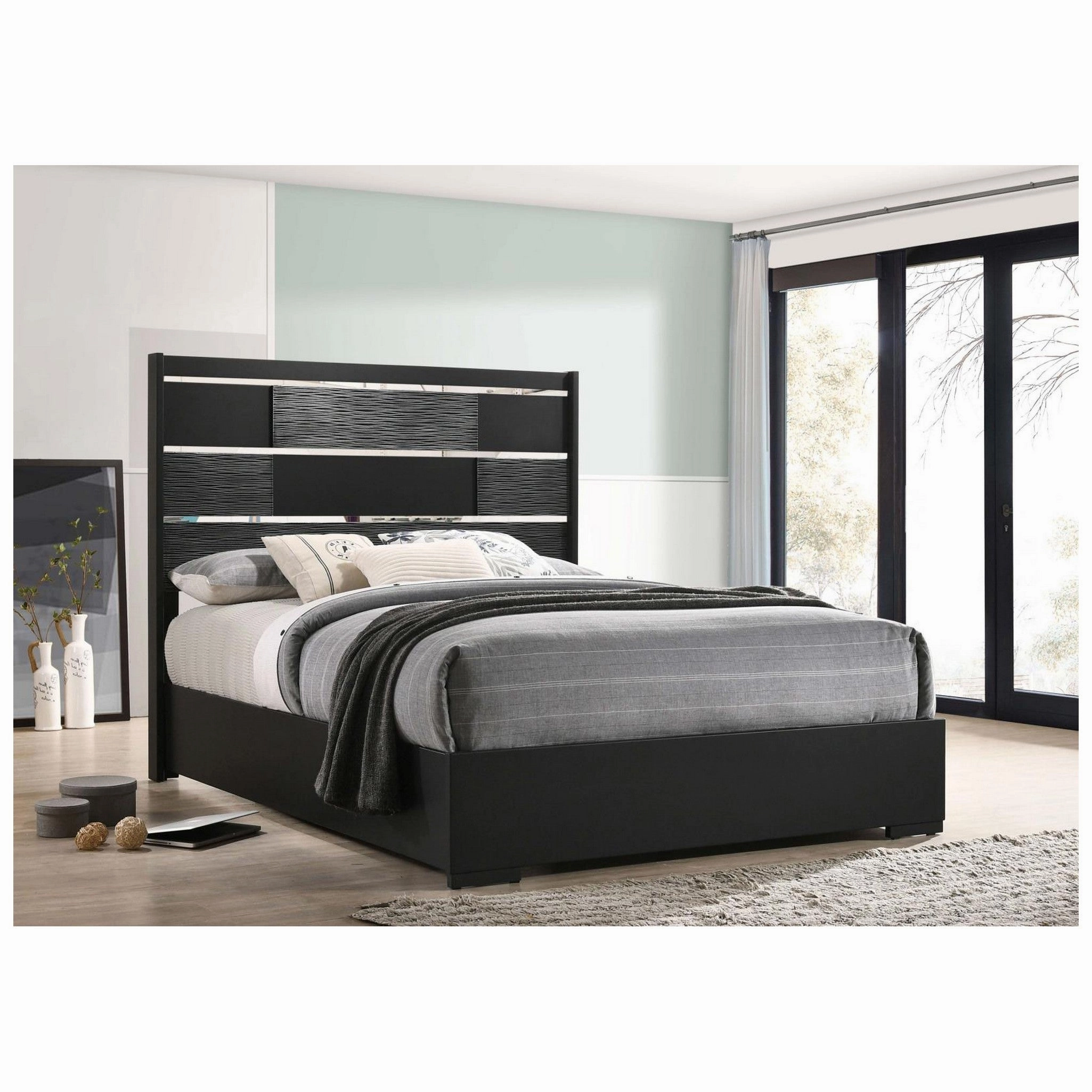 Coaster Blacktoft Queen Panel Bed Black