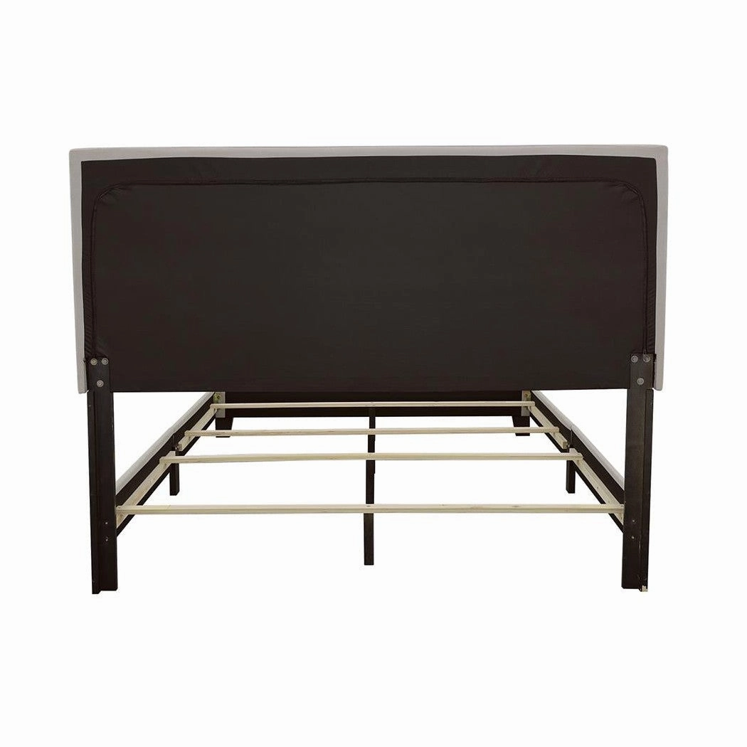 Coaster Boyd Queen Upholstered Bed With Nailhead Trim Ivory
