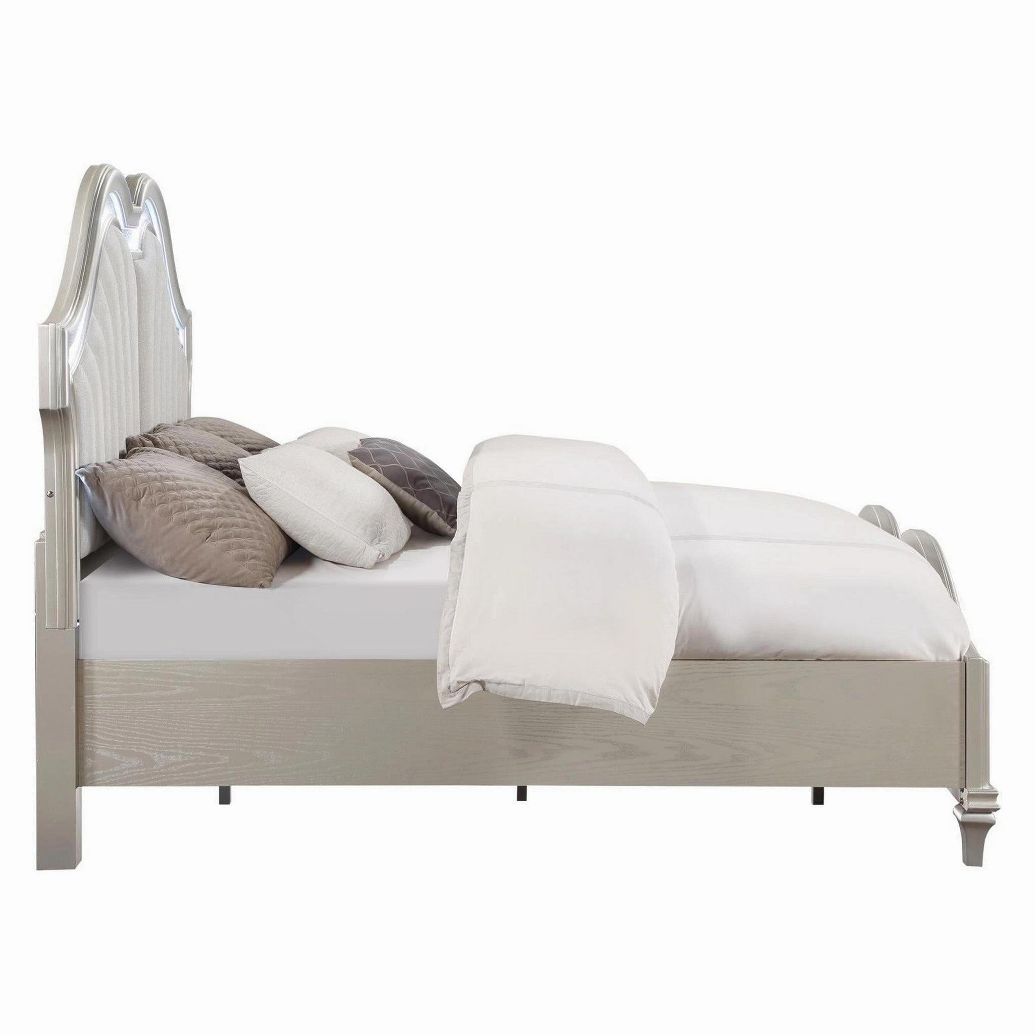 Coaster Evangeline Tufted Upholstered Platform California King Bed Ivory And Silver Oak