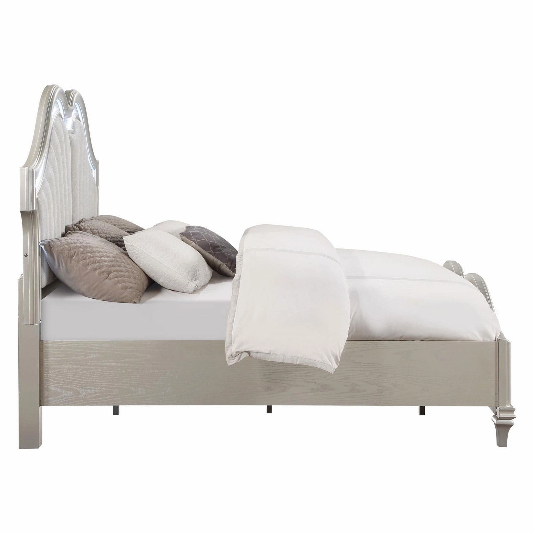 Coaster Evangeline Tufted Upholstered Platform Eastern King Bed Ivory And Silver Oak
