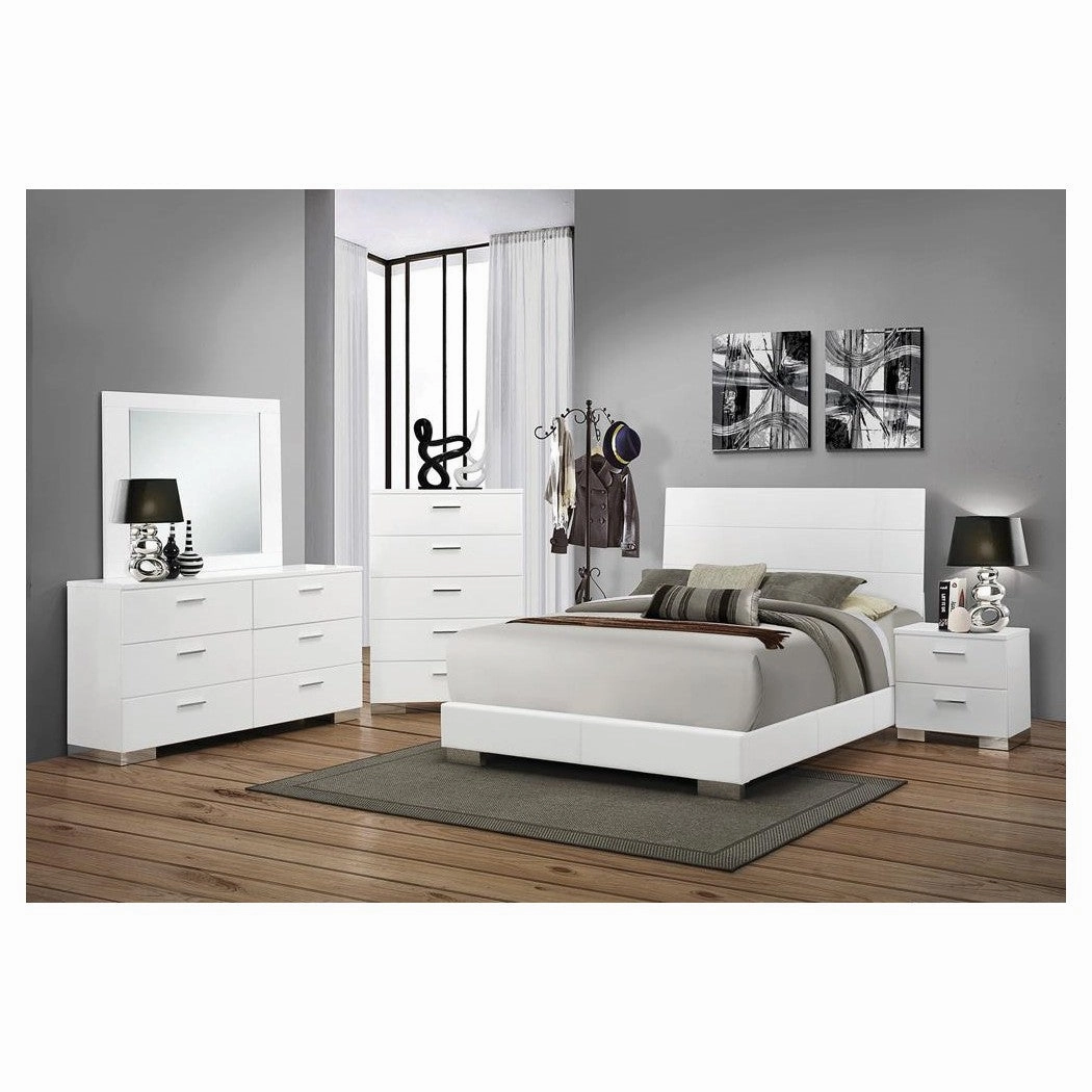 Coaster Felicity Queen Panel Bed Glossy White