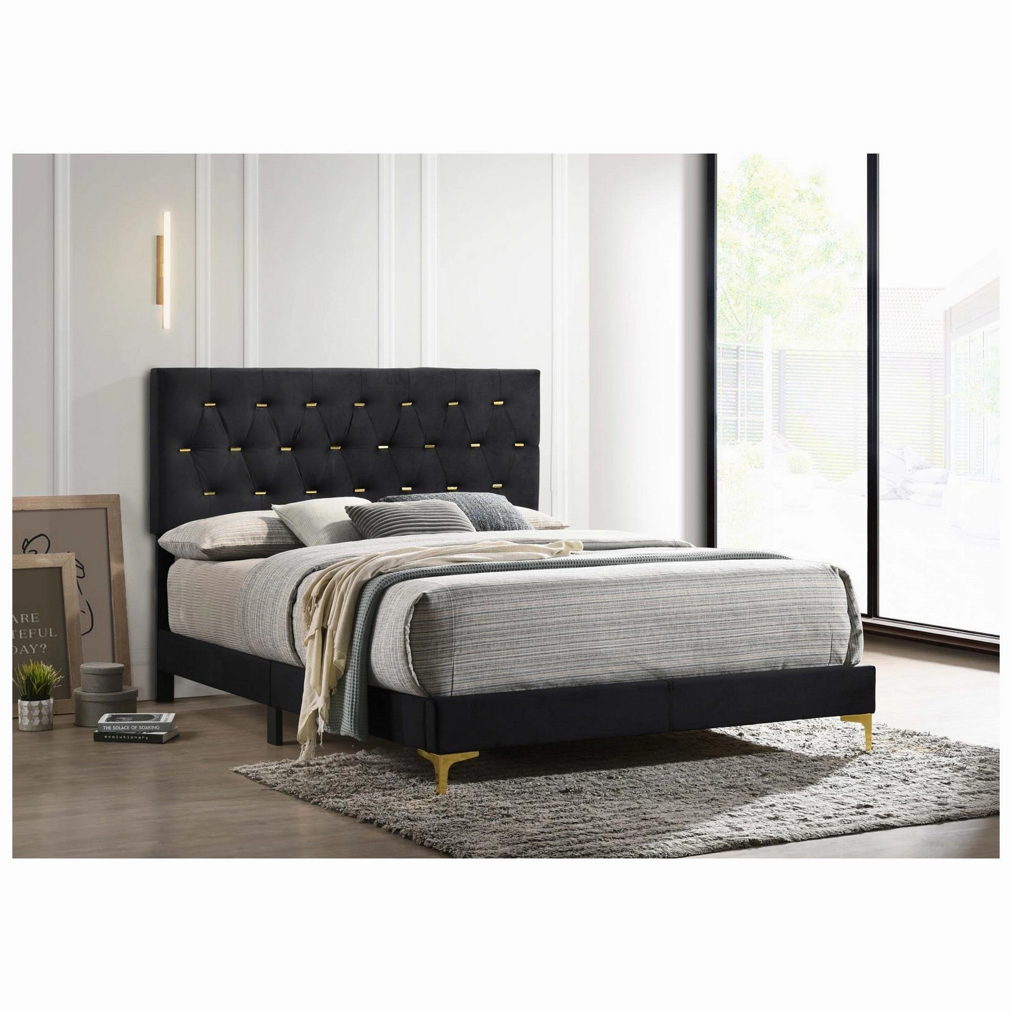 Coaster Kendall Tufted Panel California King Bed Black And Gold