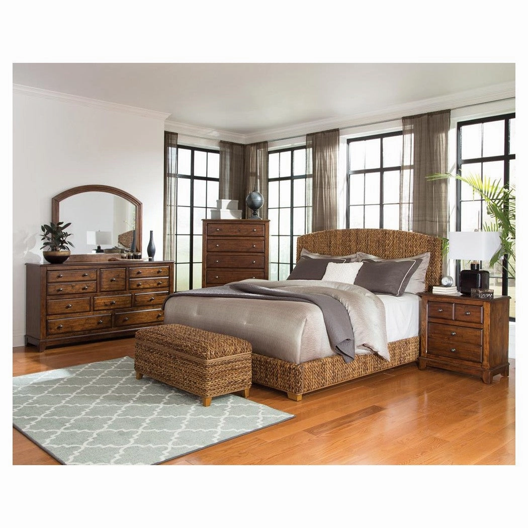 Coaster Laughton Eastern King Hand-Woven Banana Leaf Bed Amber