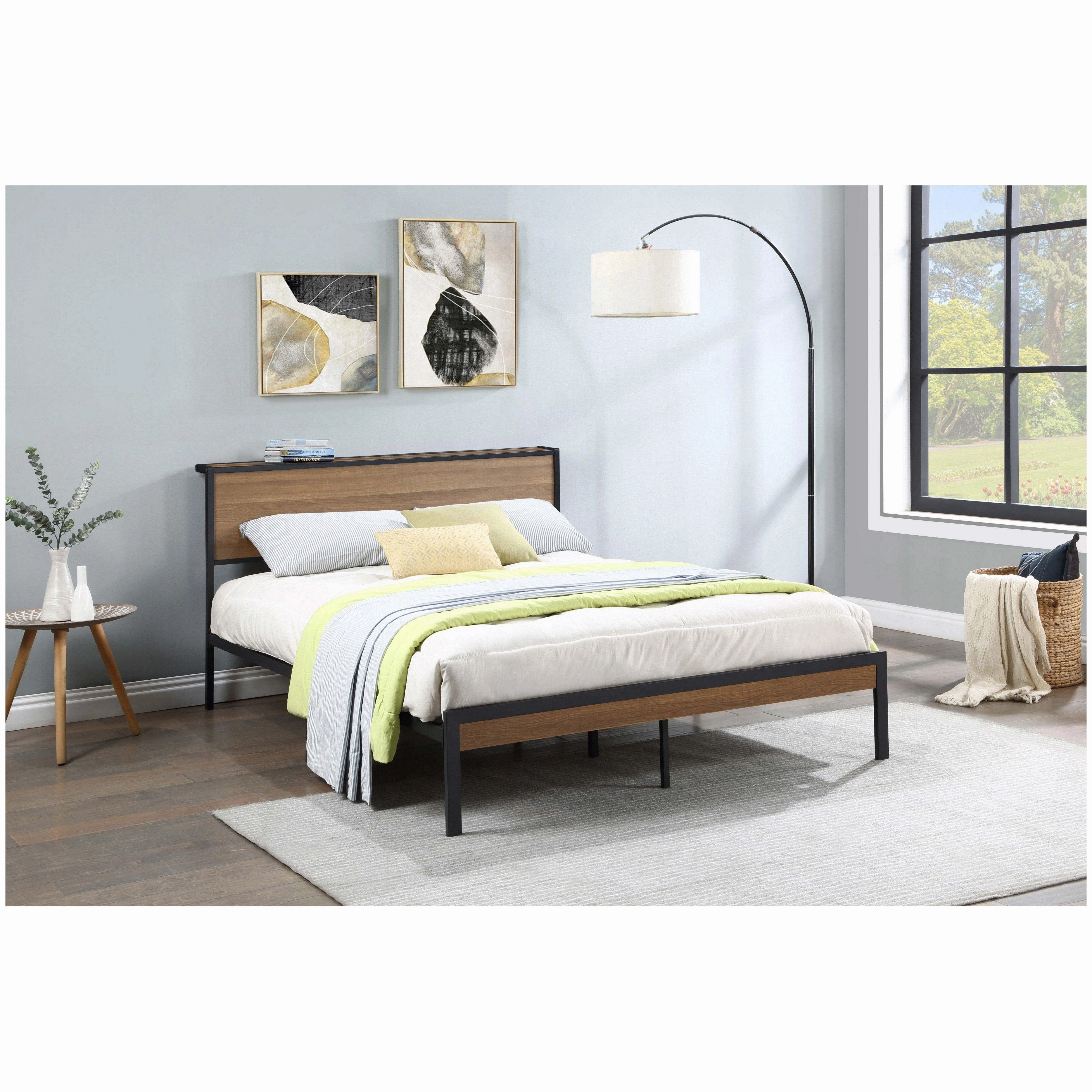 Coaster Ricky Queen Platform Bed Light Oak and Black