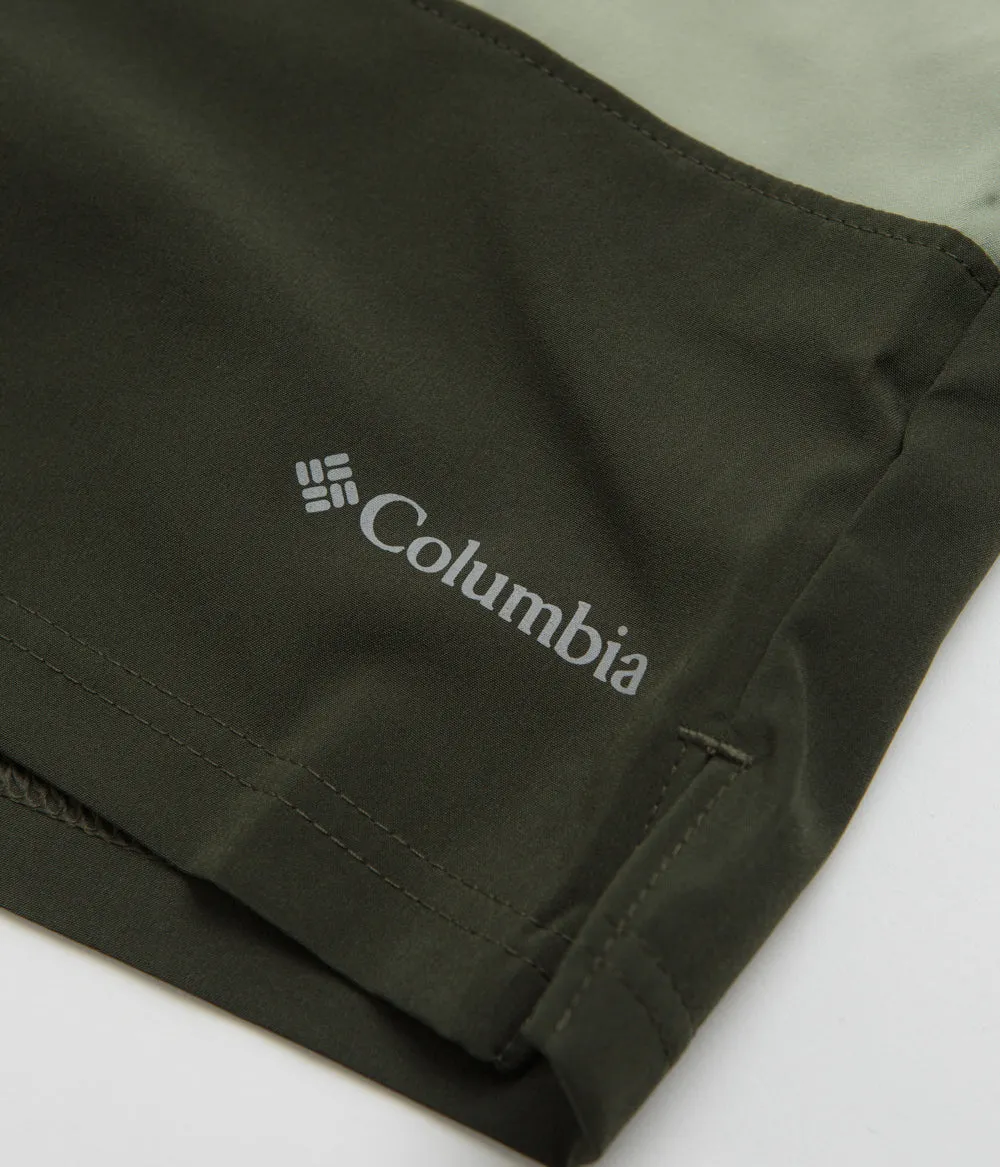 Columbia Hike Color Block Shorts - Safari / Greenscape Columbia