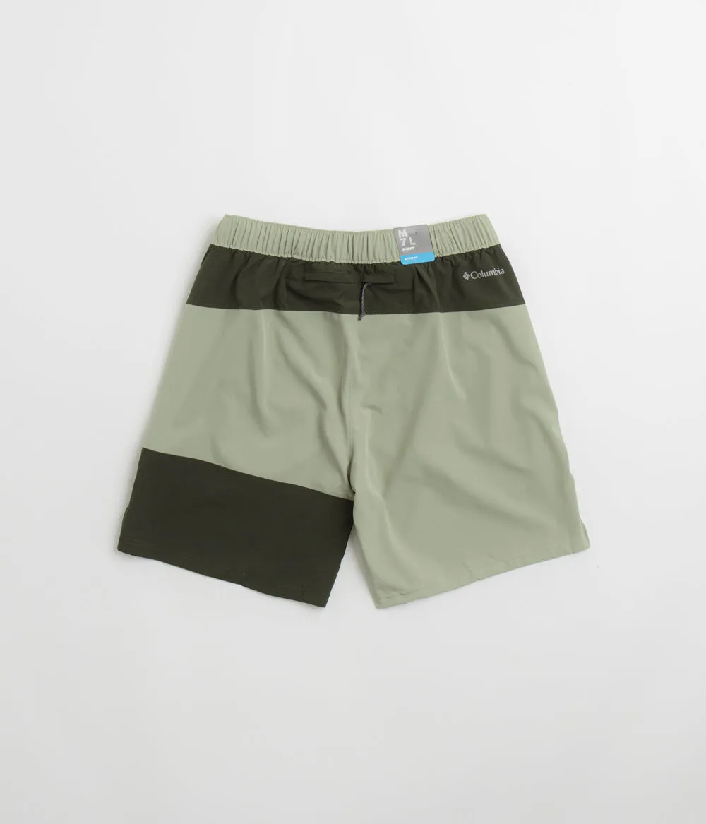 Columbia Hike Color Block Shorts - Safari / Greenscape Columbia