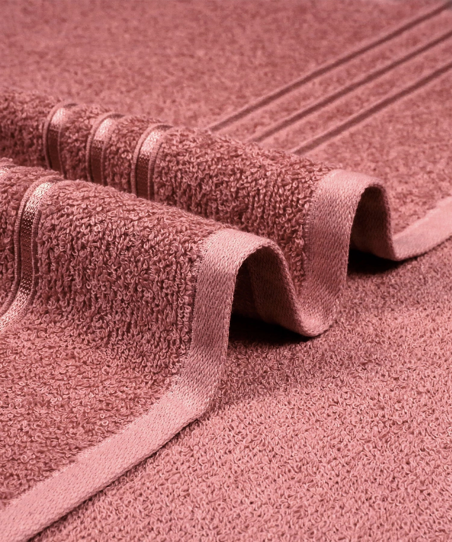 Comfort Living 1Pc Bath Towel ,400 Gsm, Quicky Dry, Apple Red