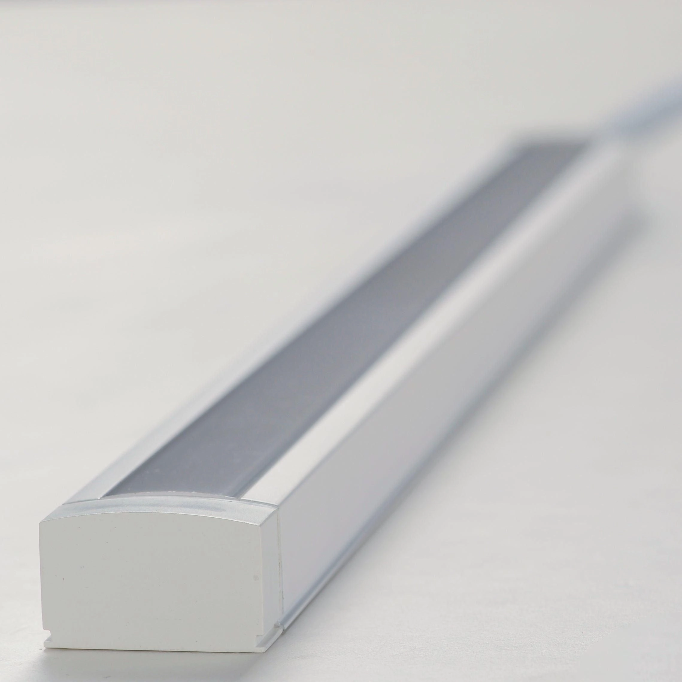 CounterMax 120V Slim Stick 18" LED Strip Light