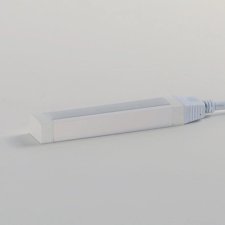 CounterMax 120V Slim Stick 6" LED Strip Light