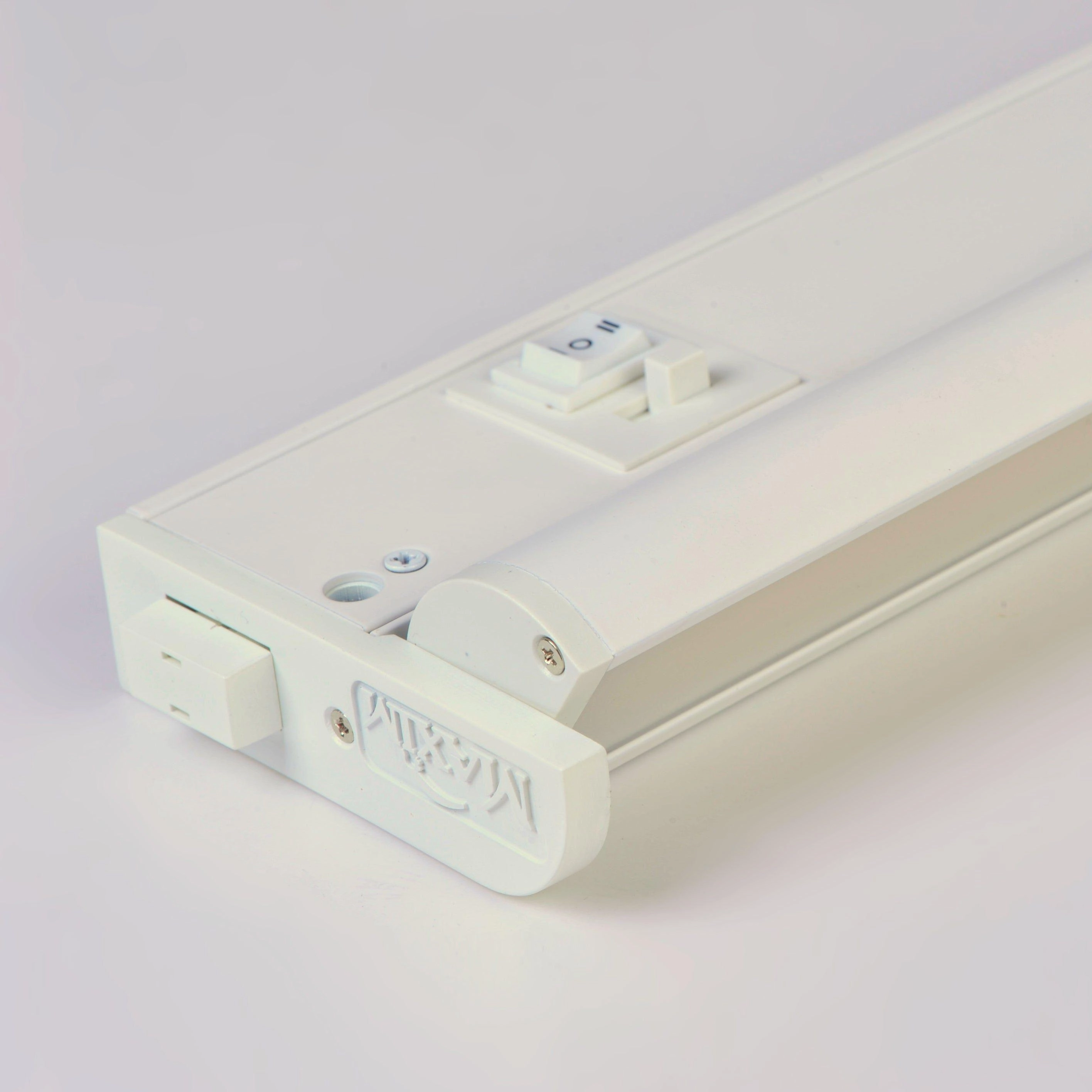 CounterMax 3K 6" 2700-4000K LED Under Cabinet
