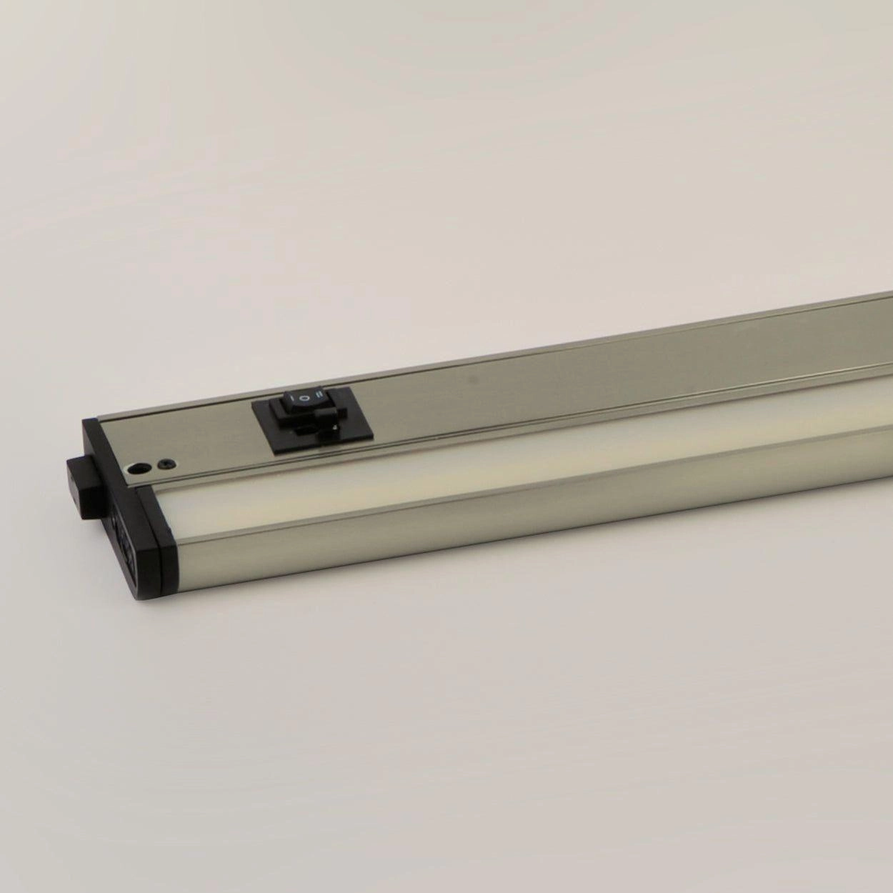 CounterMax 5K 24'' 2700-5000K LED Strip Light
