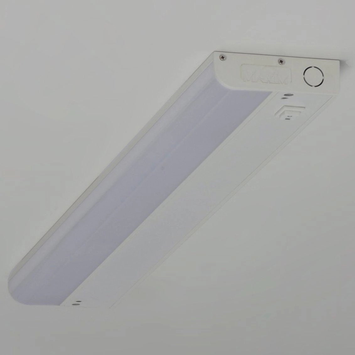 CounterMax MX-L-120-1K LED Strip Light