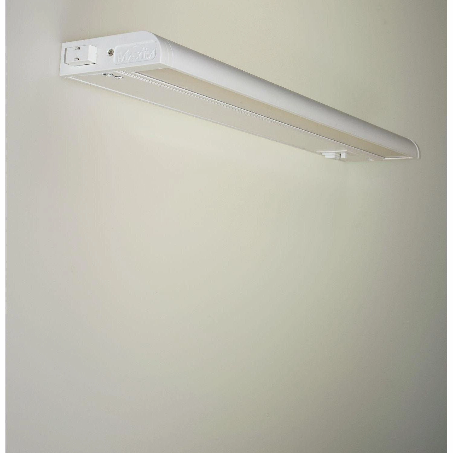 CounterMax MX-L-120-3K LED Strip Light