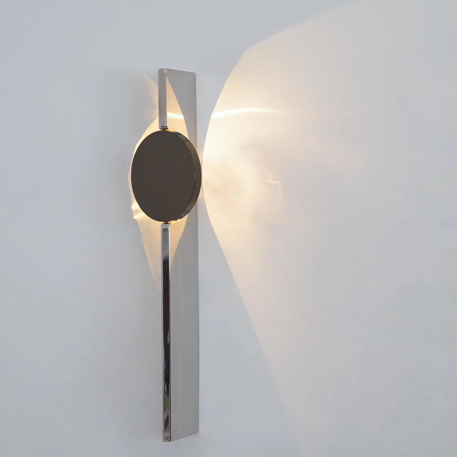 Creative Light And Shadow Wall Lamp