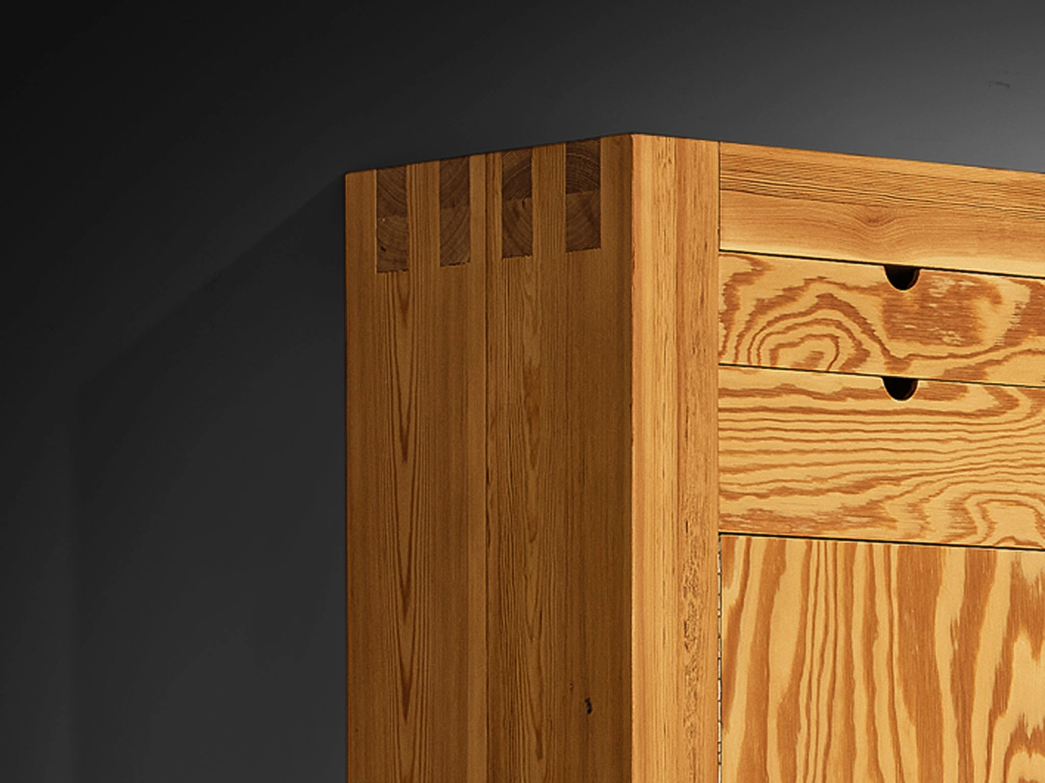 Cubical Cabinet in Oregon Pine