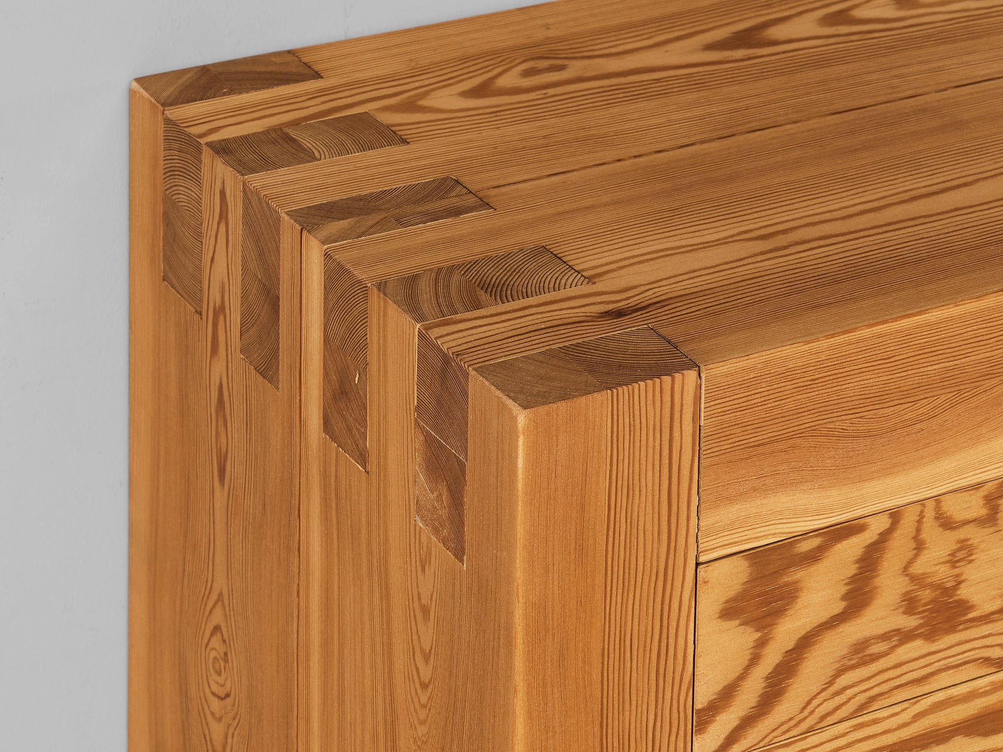 Cubical Cabinet in Oregon Pine