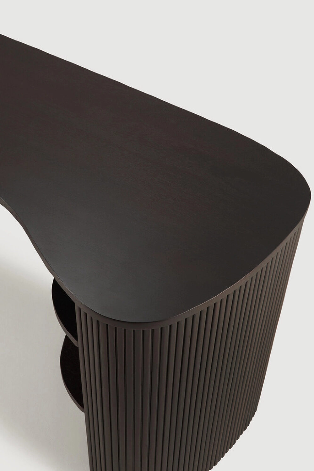 Dark Brown Mahogany Desk | Ethnicraft Roller Max