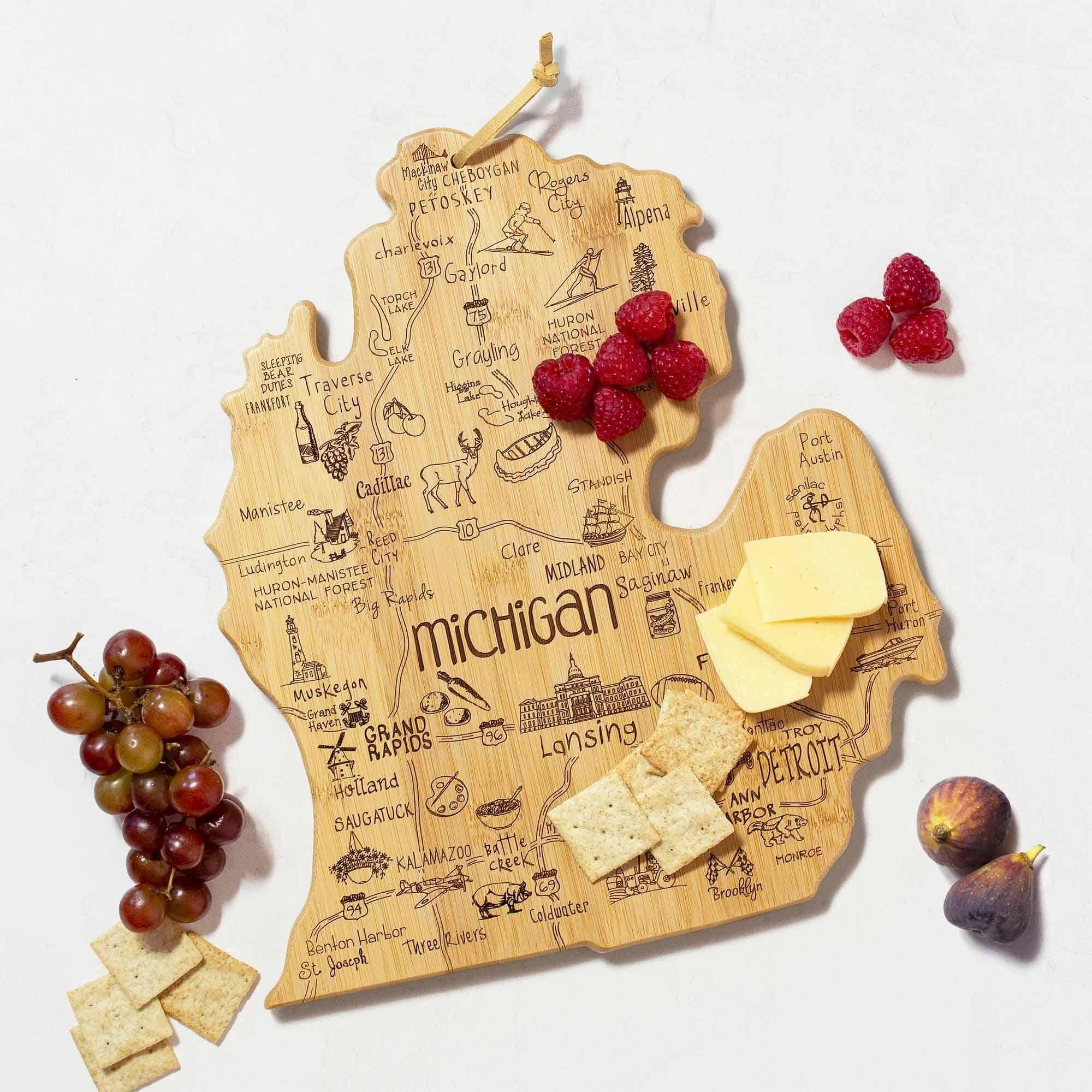 Destination Michigan Mitten Cutting Board, 13-1/4" x 11-3/4"