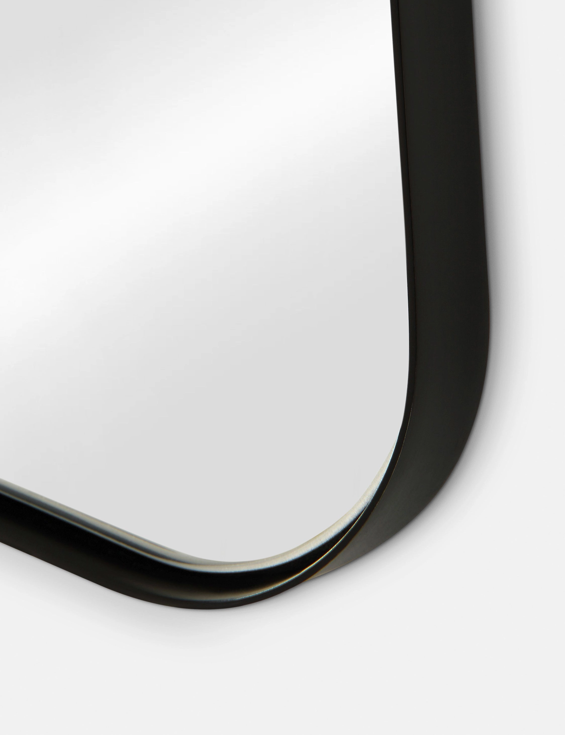 Dija Mirror