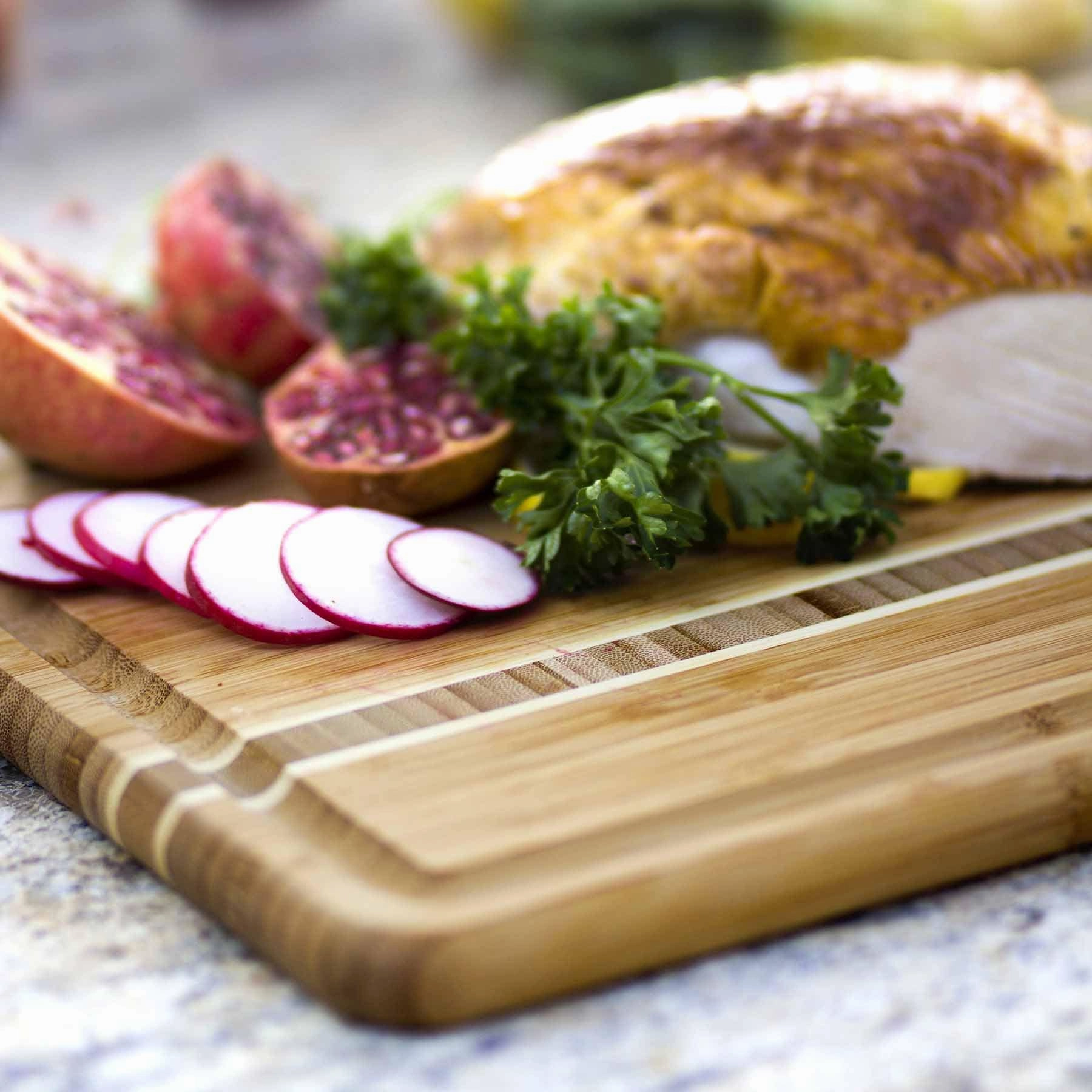 Dominica Carving Board, 20-5/8" x 12-1/2"