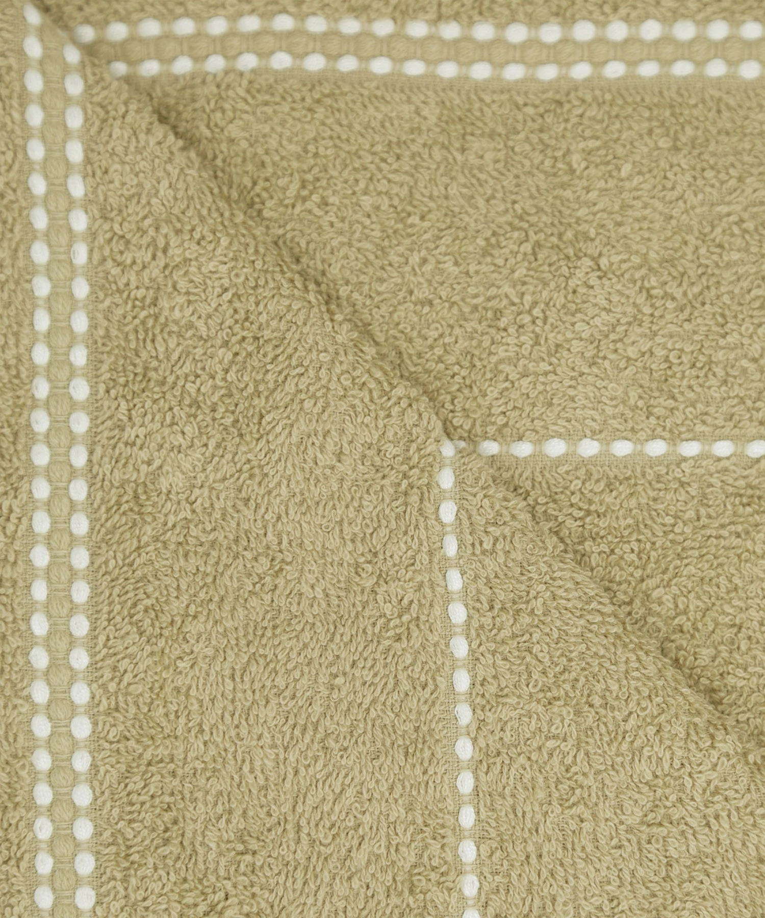 Dusk & Dawn Incense Wood Bath Towel, 400 GSM, Cotton Rich, Weft Insert Solid Towel, Brown