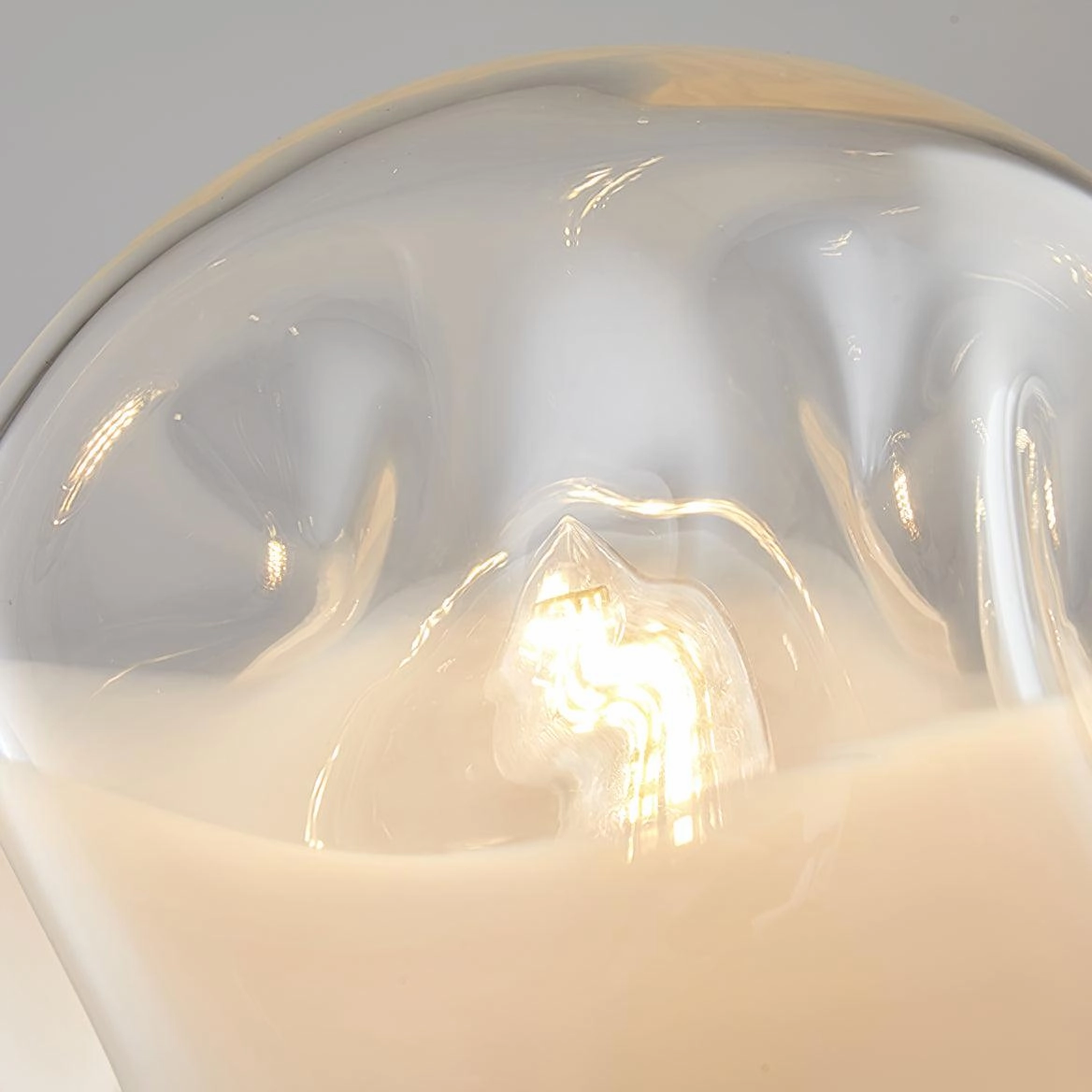 Ecar Table Lamp