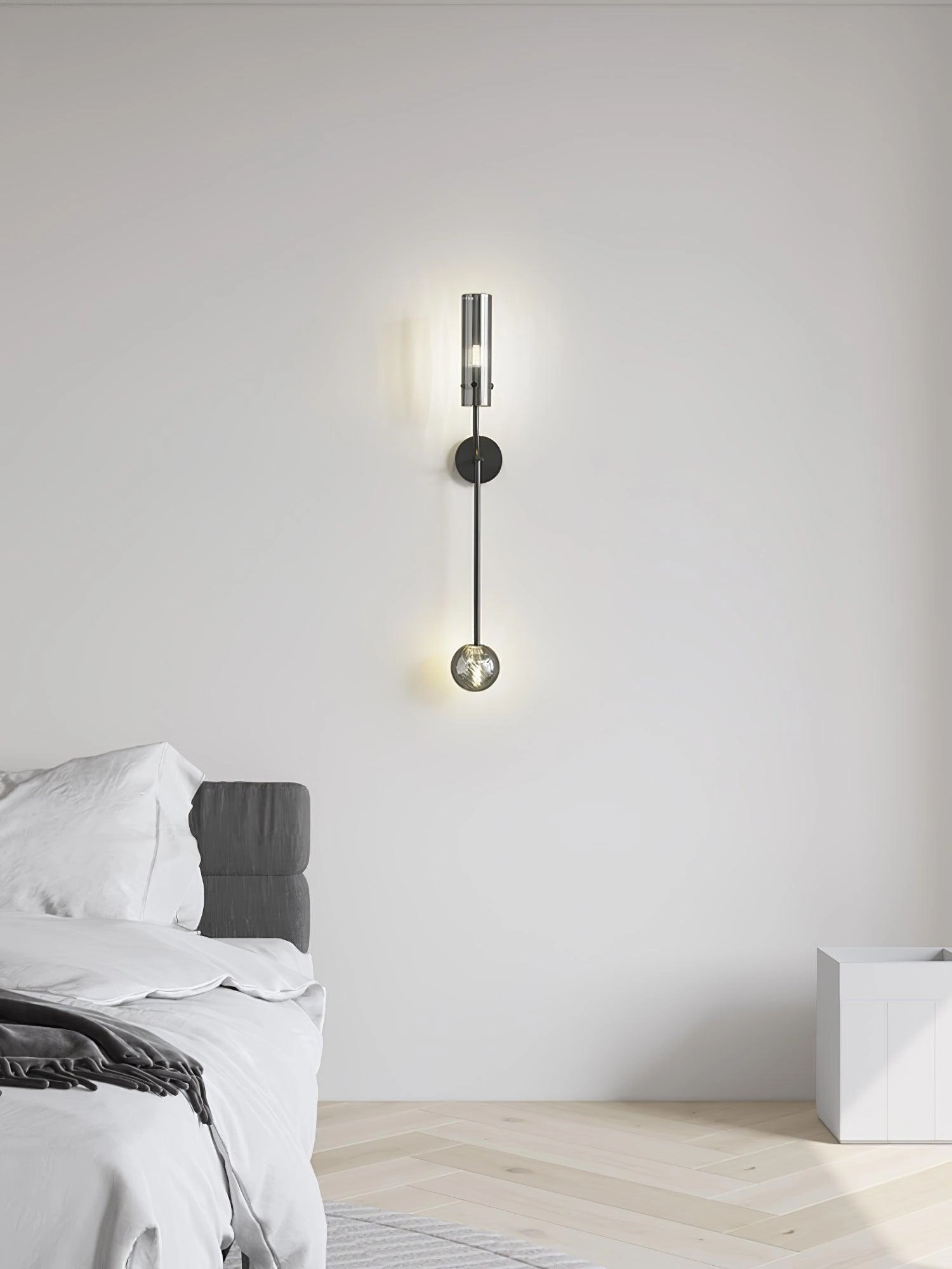 Eclat Vertica Wall Lamp