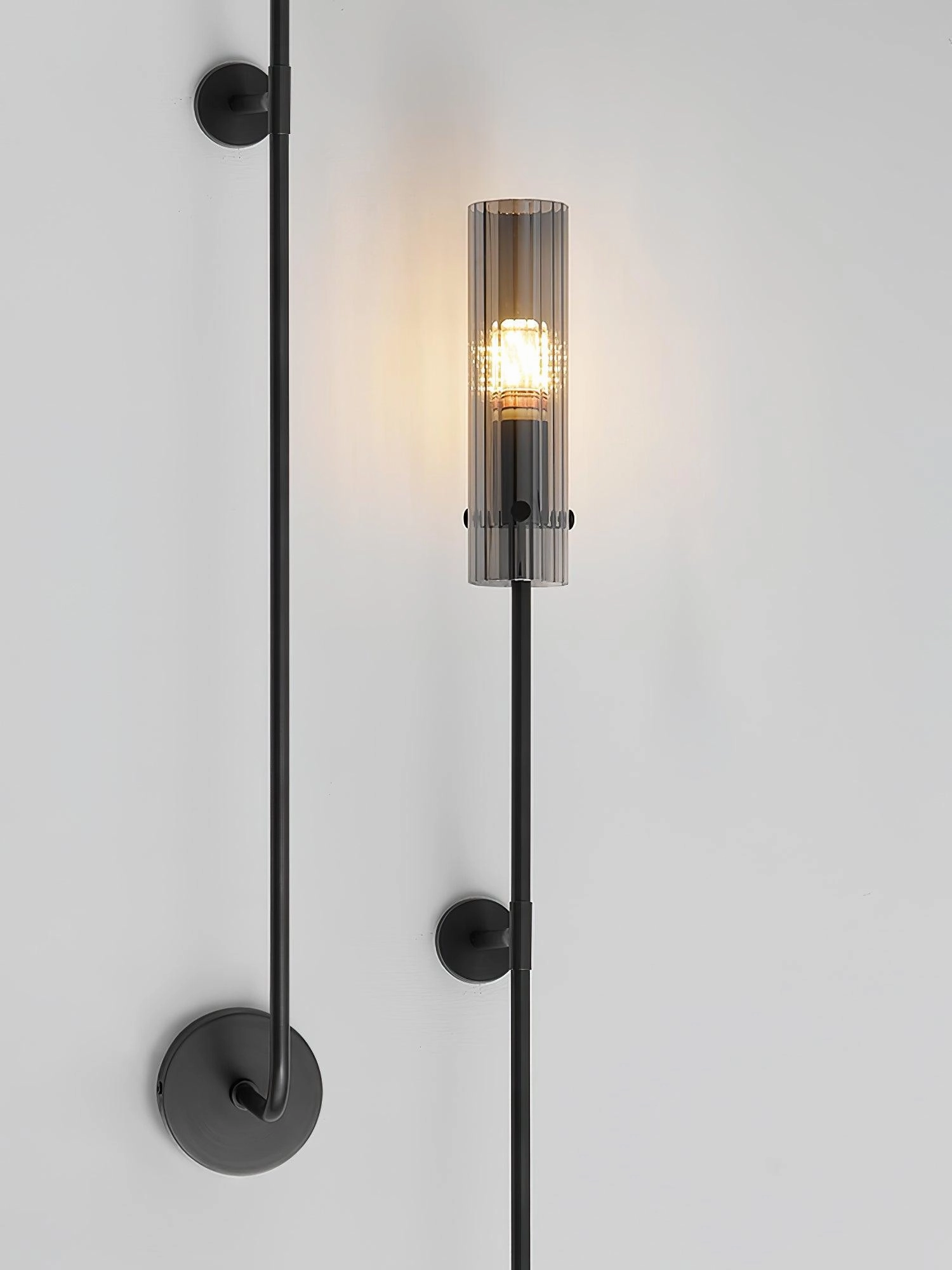 Eclat Vertica Wall Lamp