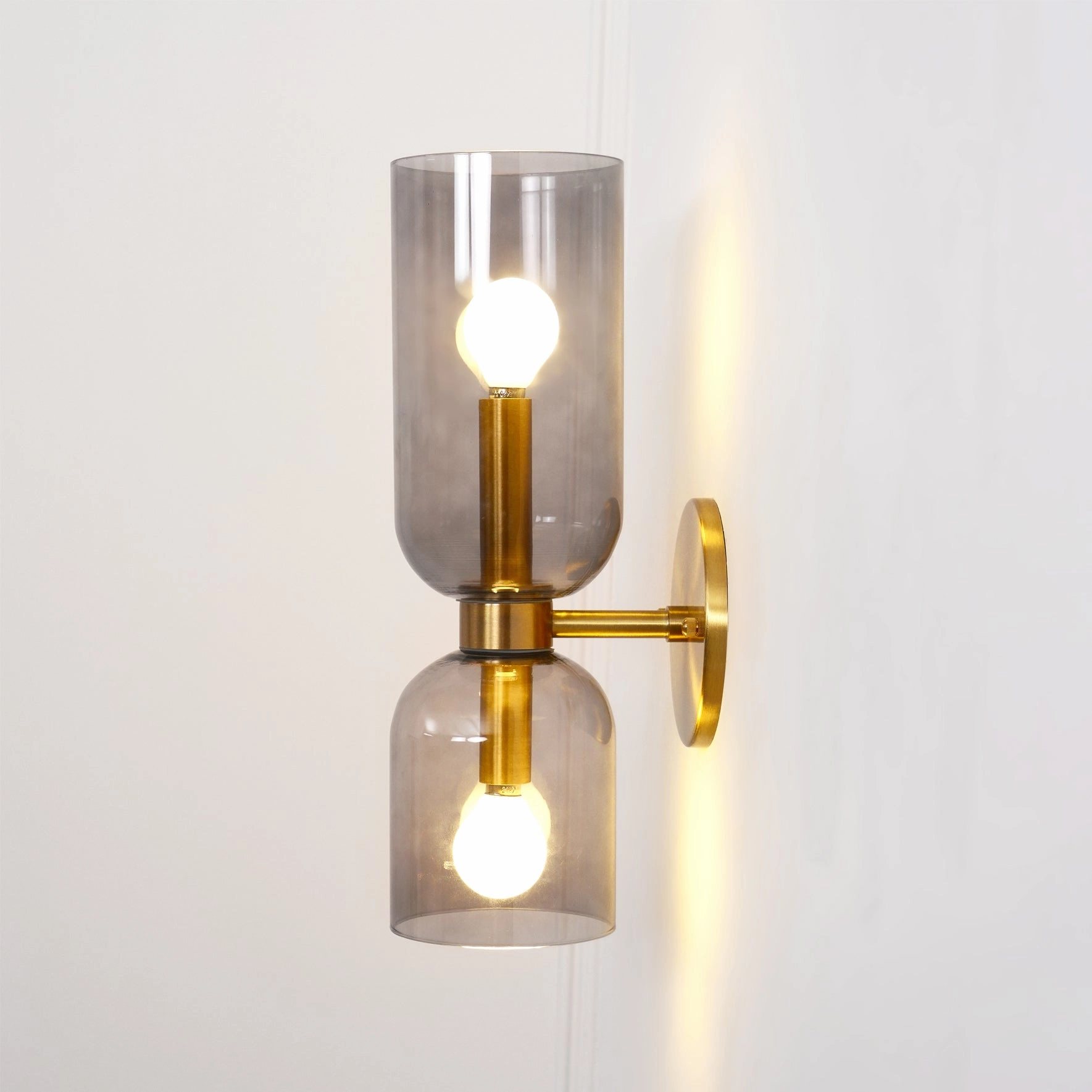 Edie Wall Lamp