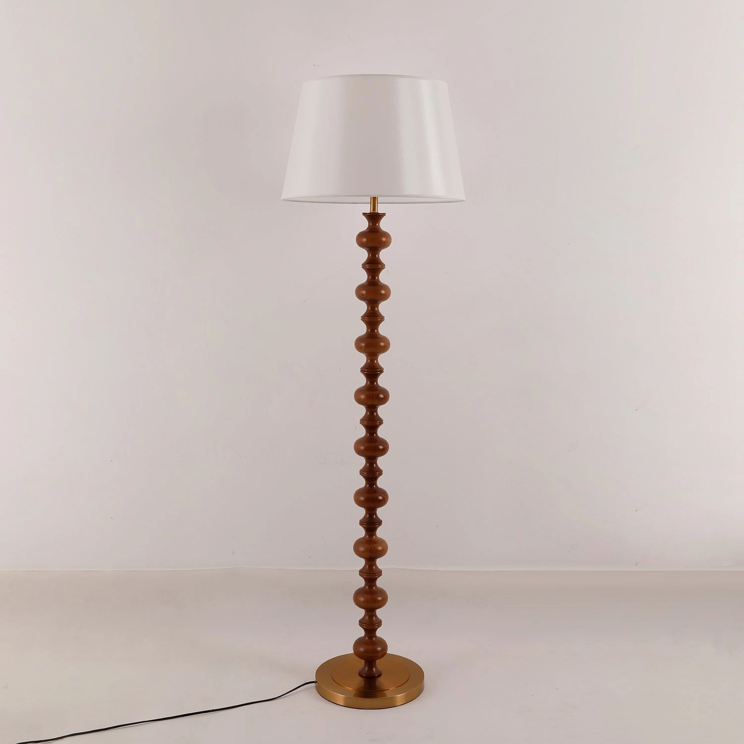 Eleanor Floor Lamp
