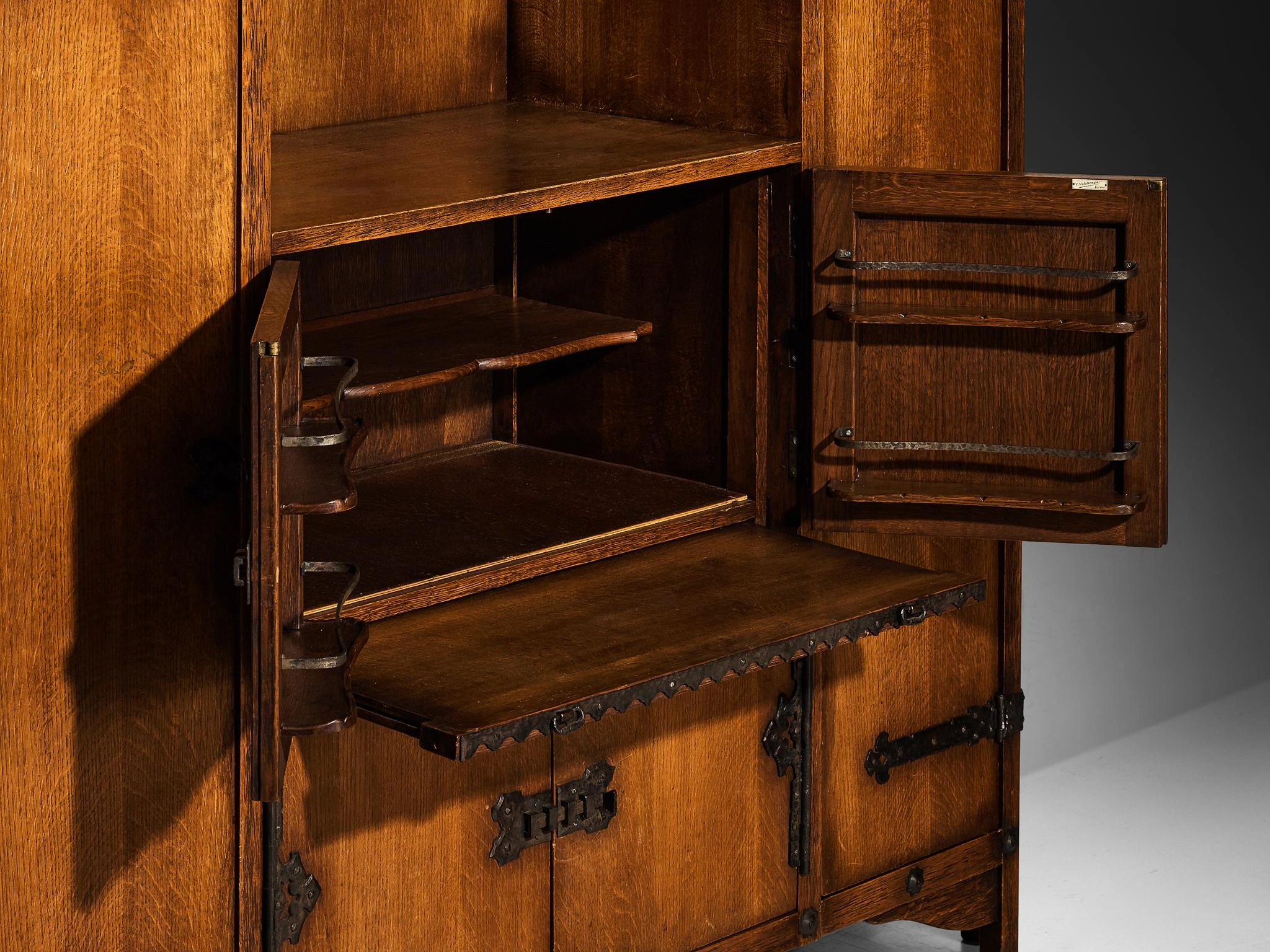 Ernesto Valabrega for Vittorio Valabrega Art Deco Large Cabinet in Oak