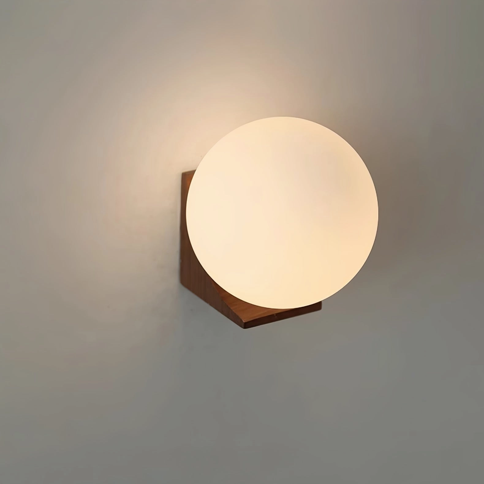 Evelyn Orb Wall Lamp