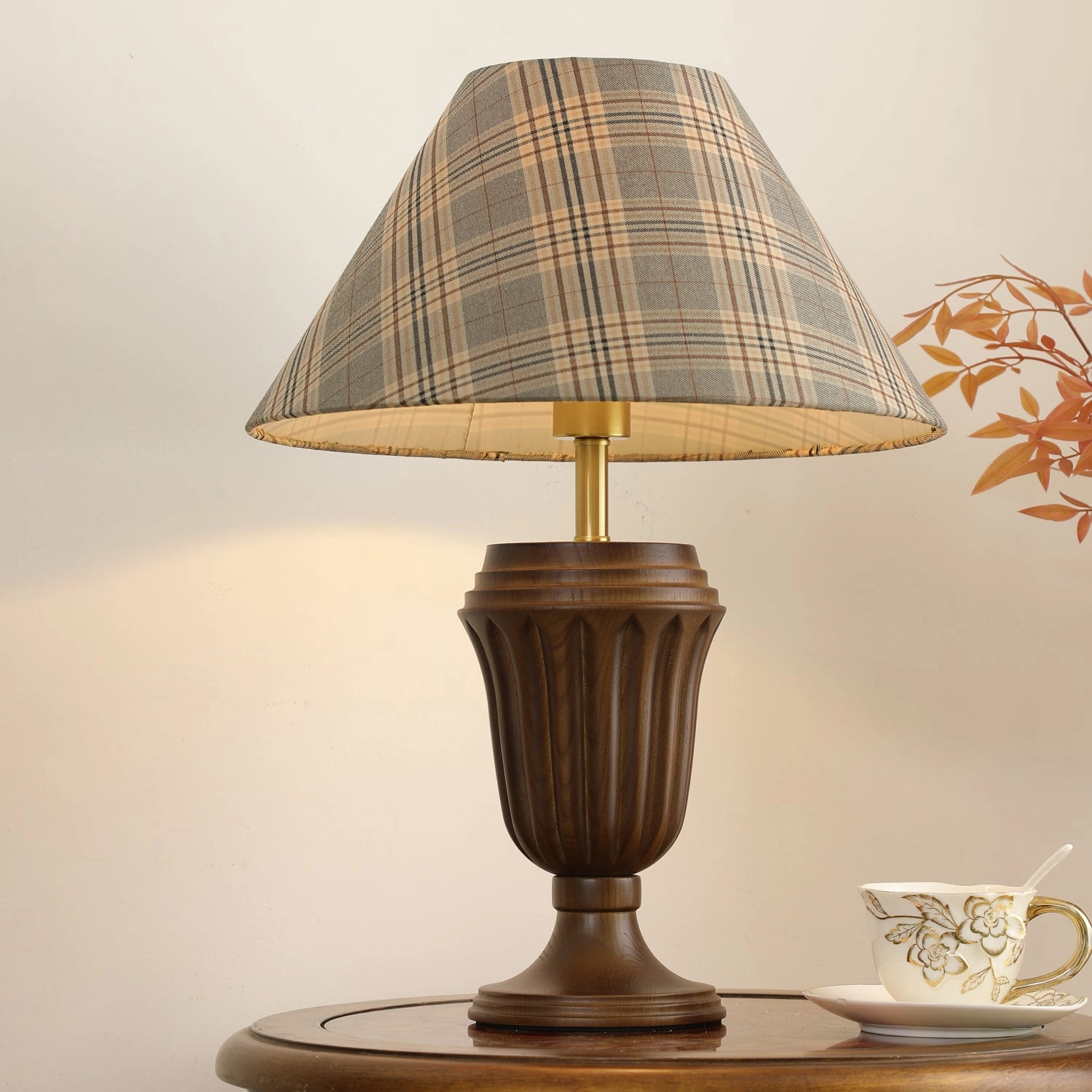 Evelyn Table Lamp