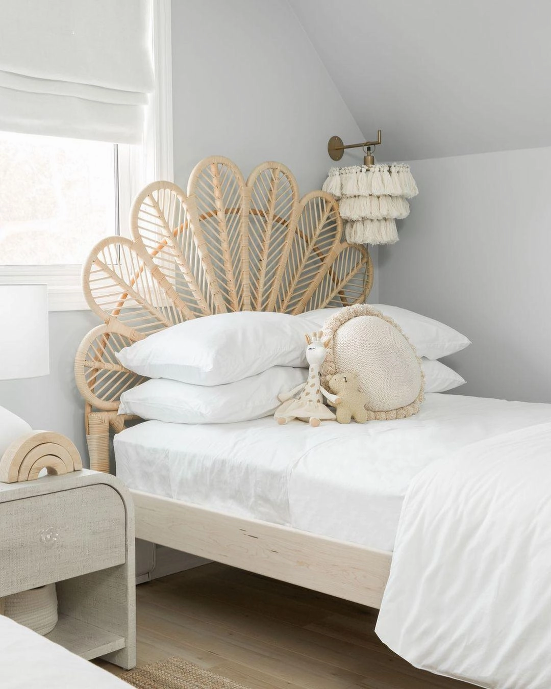 Fela Tassel Wall Lamp
