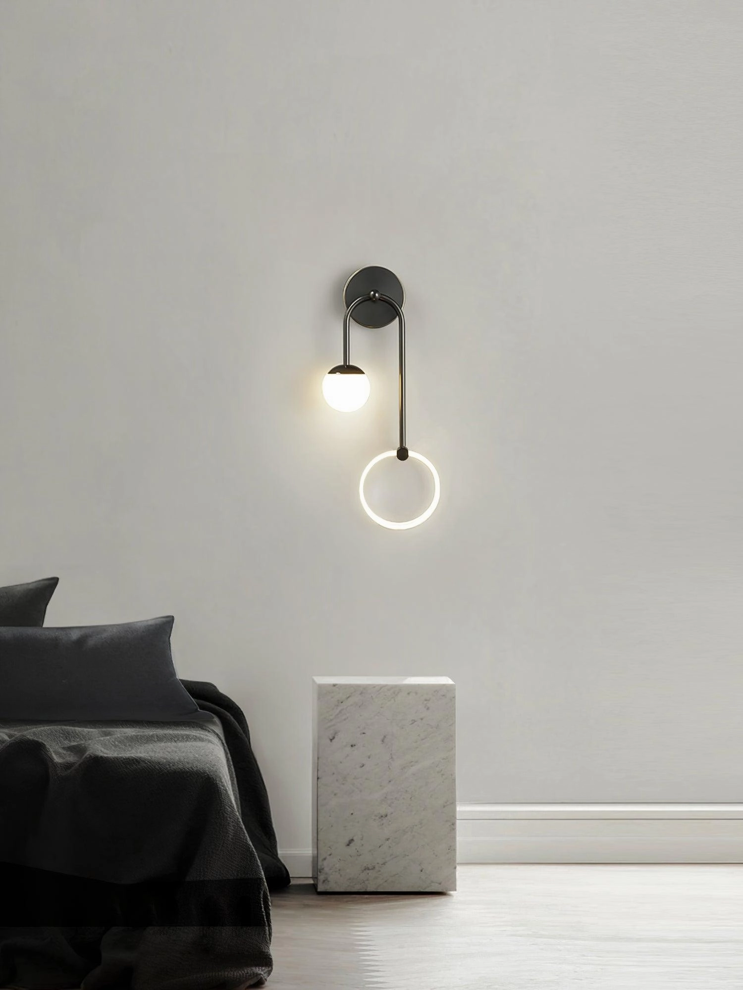 Ferra LED Wall Light