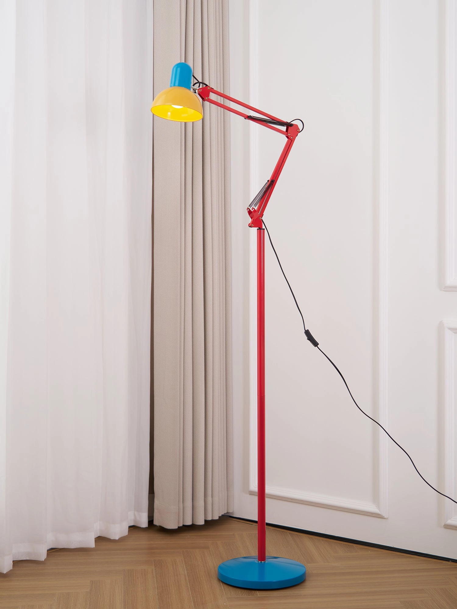 Flexi Memphis Floor Lamp