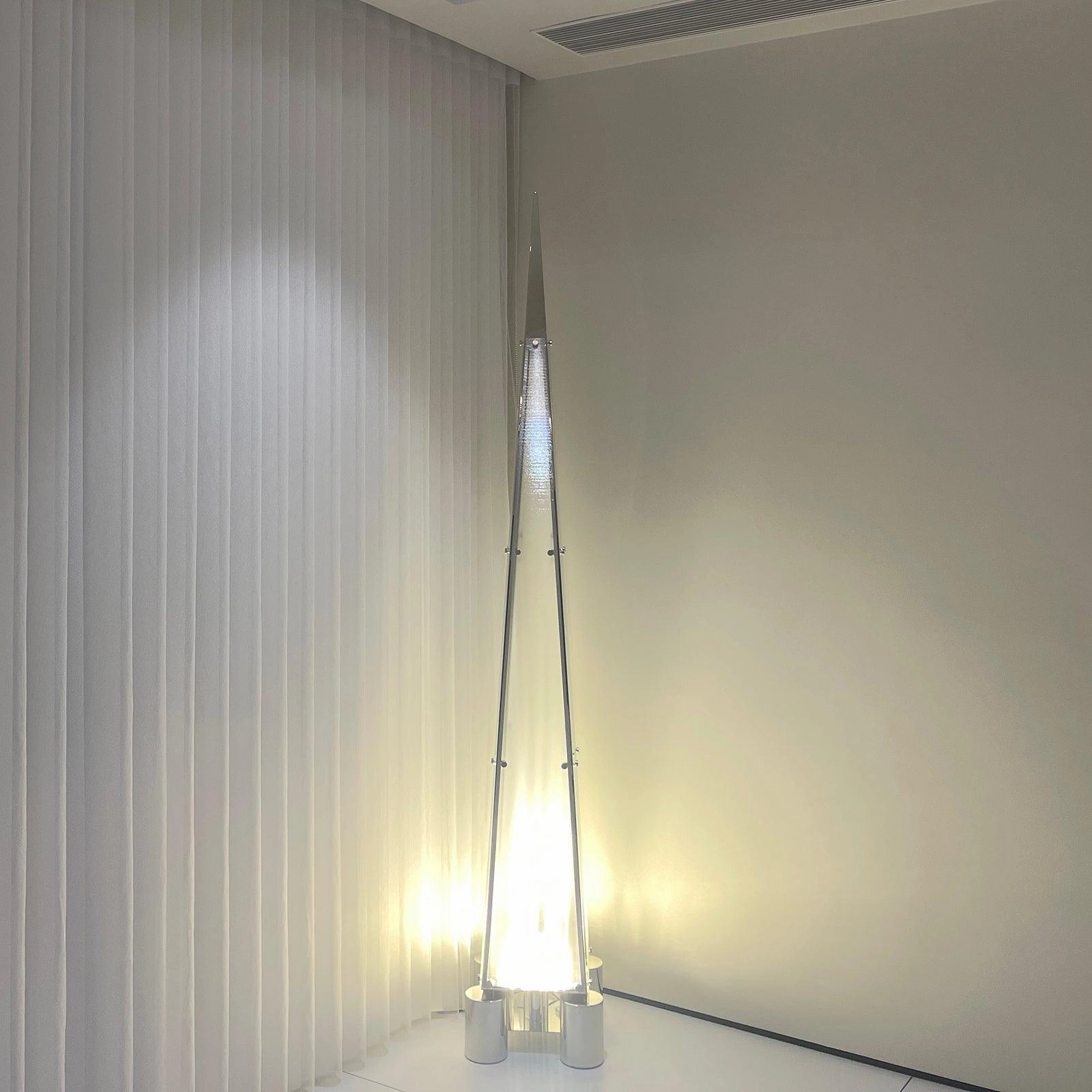 Fragment Floor Lamp