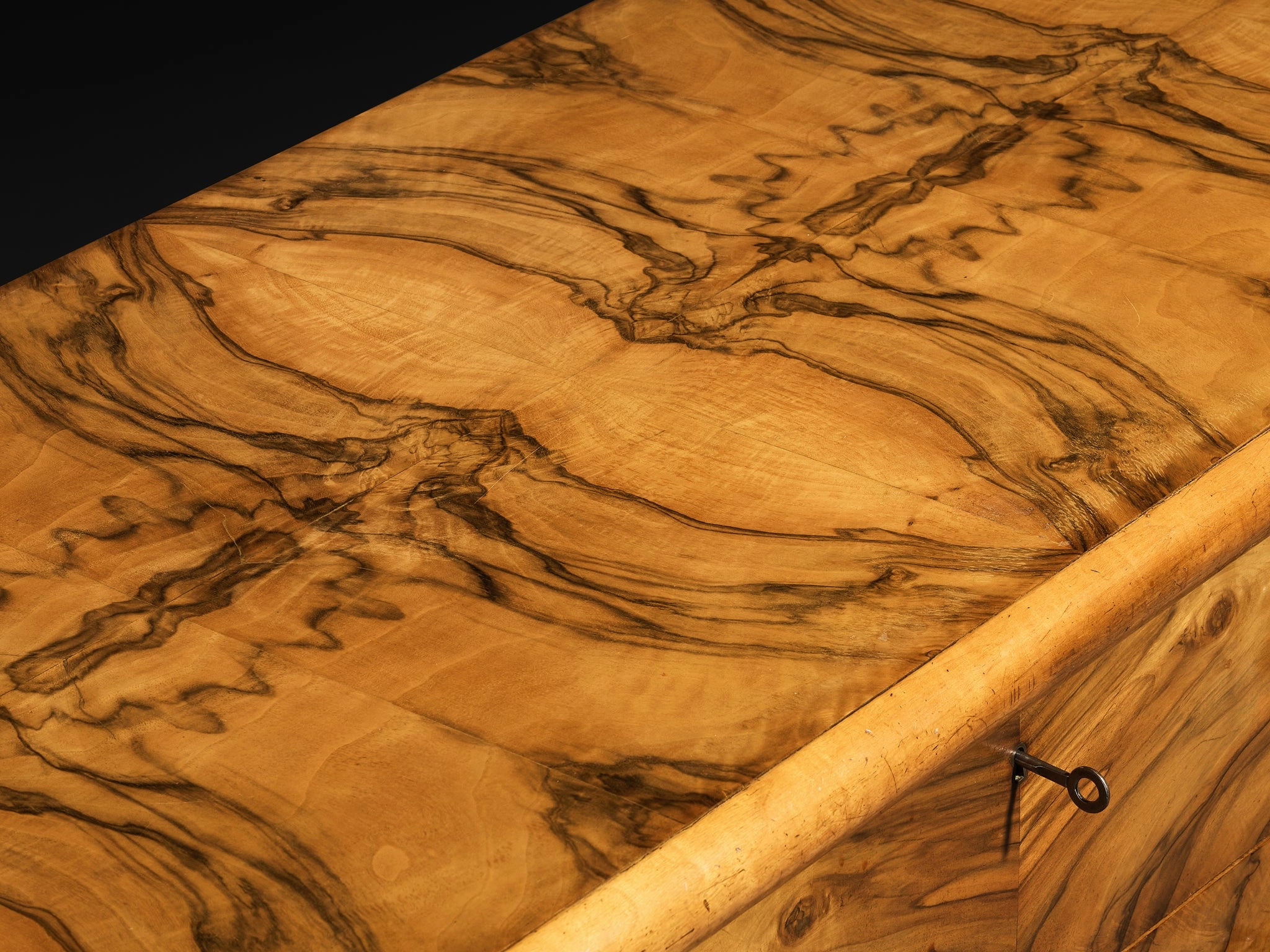 Gaetano Borsani for Atelier di Varedo Chest of Drawers in Walnut Burl and Brass