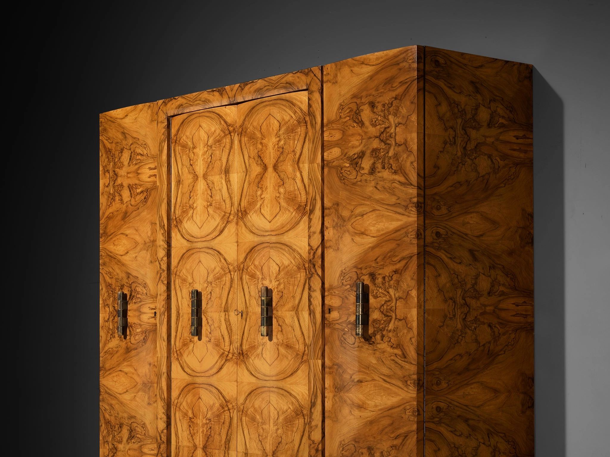 Gaetano Borsani for Atelier di Varedo Wardrobe or Higboard in Walnut Burl and Brass