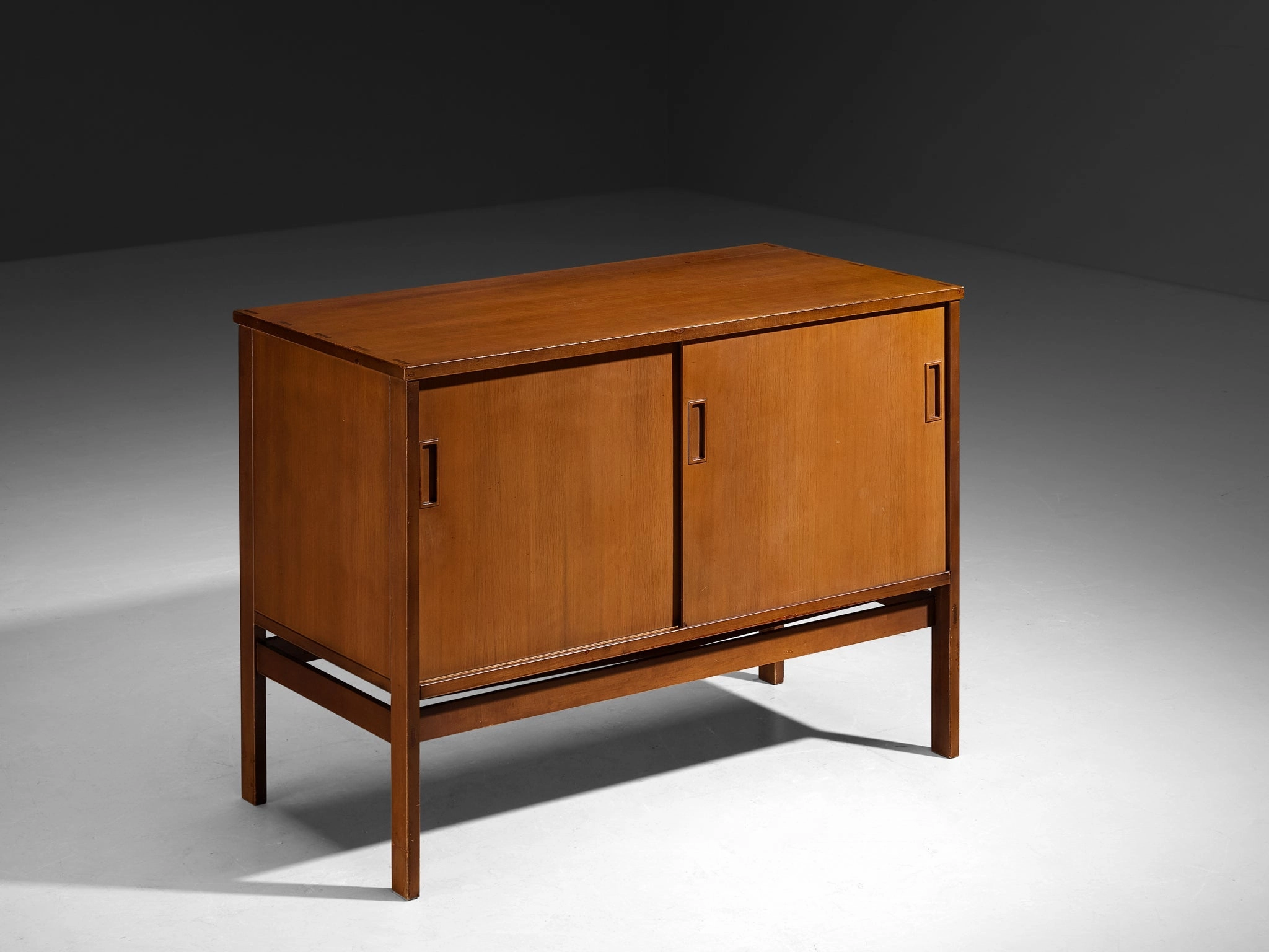 Gianfranco Frattini for Cantieri Carugati Cabinet in Cherry storage cabinet,organizer,furniture storage
