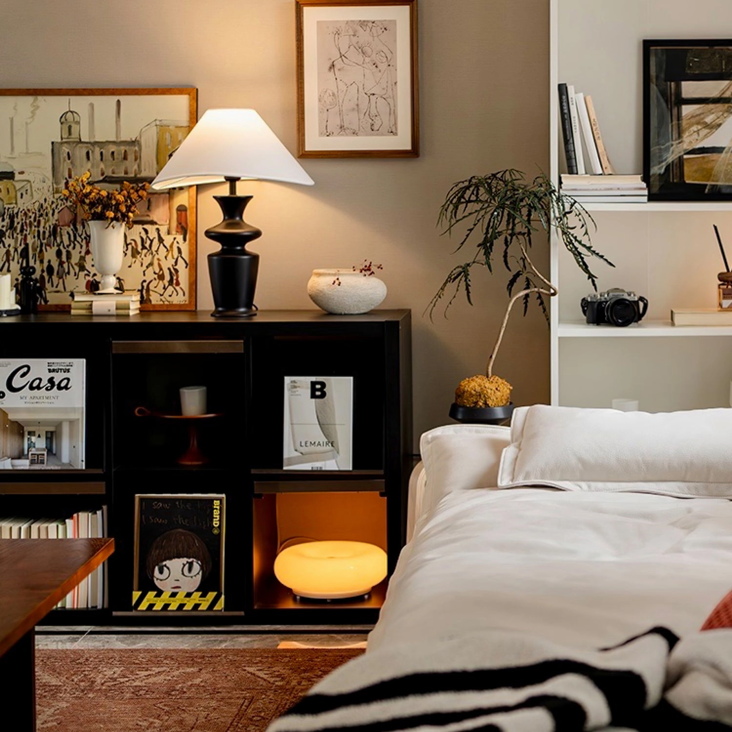 Grace Wood Table Lamp