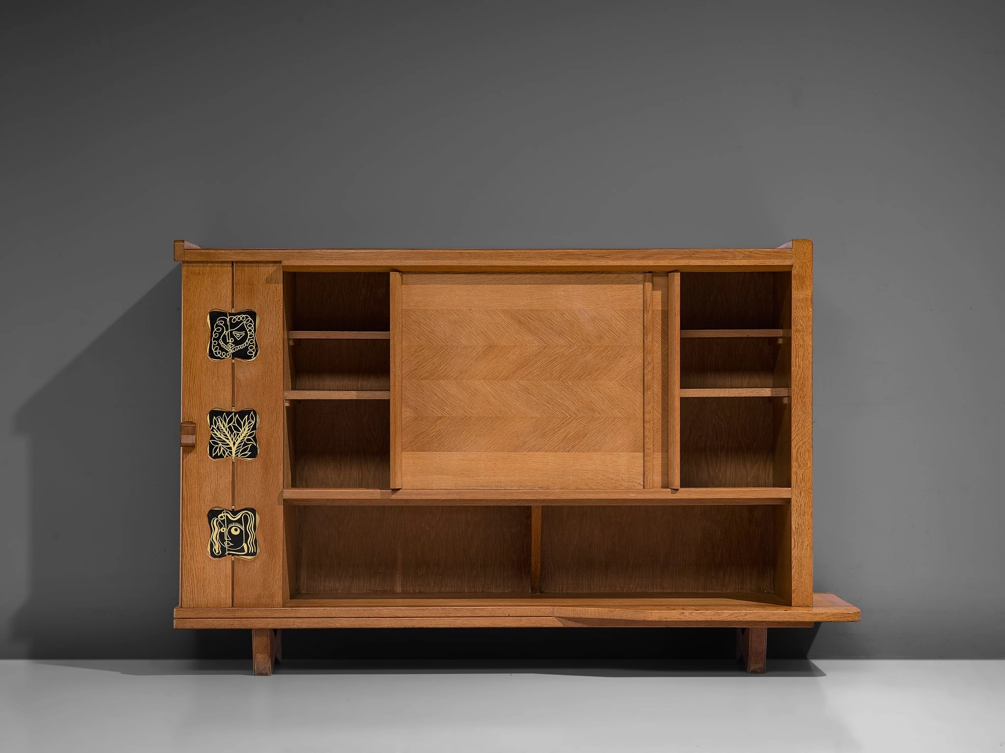 Guillerme & Chambron Buffet in Oak with Ceramic Details
