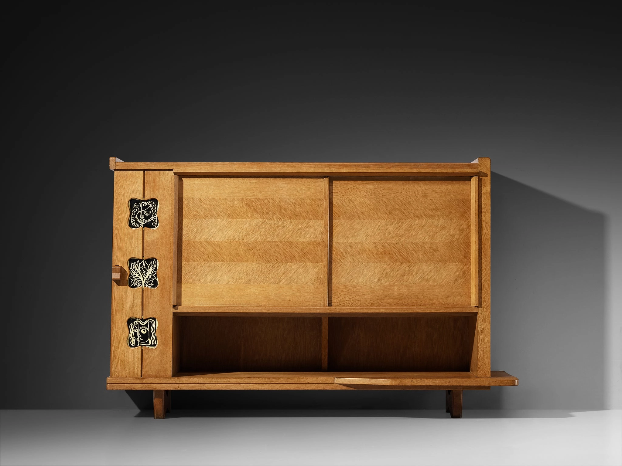 Guillerme & Chambron Buffet in Oak with Ceramic Details