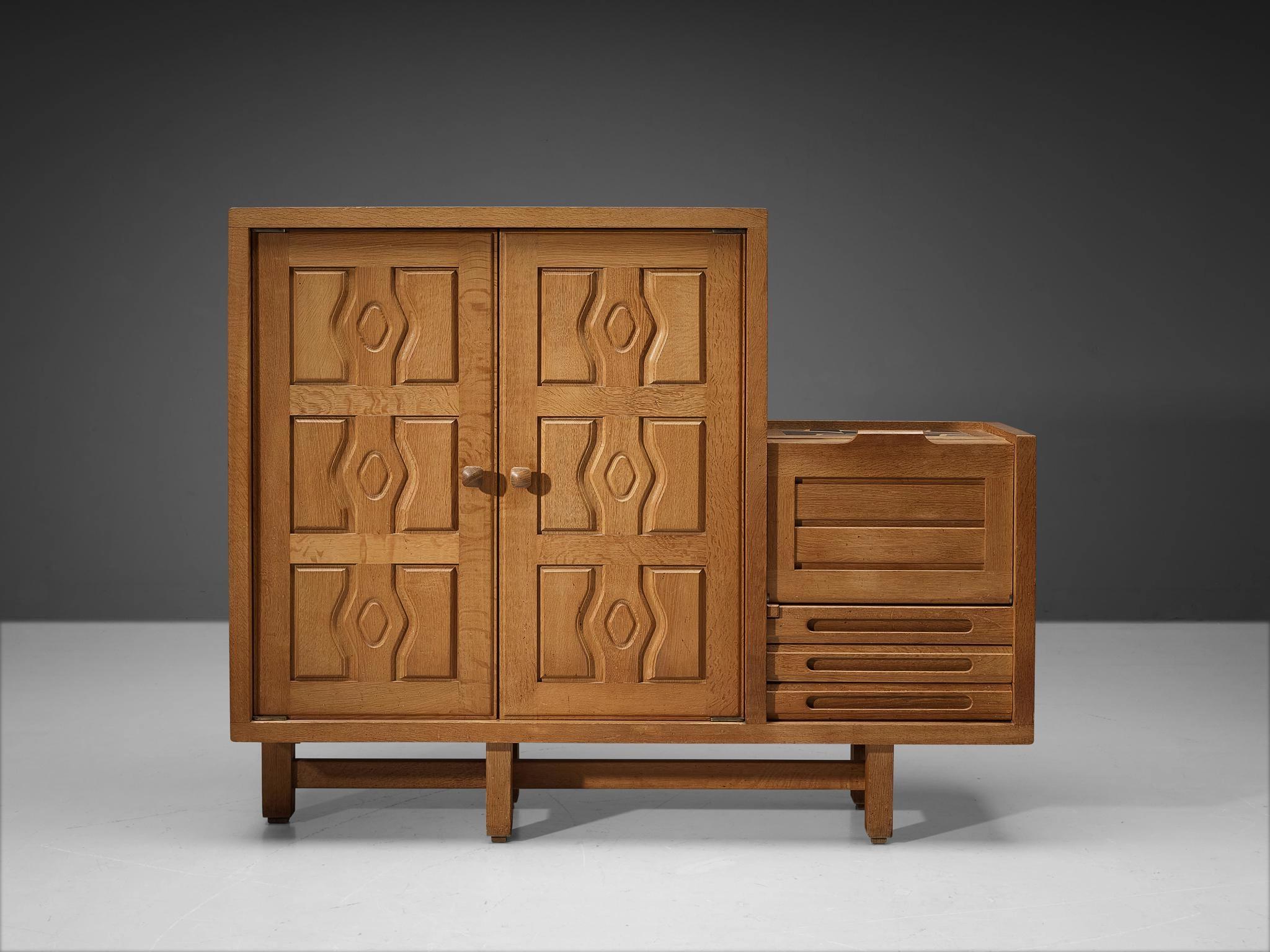 Guillerme & Chambron Cabinet 'Thierry' in Oak and Ceramic
