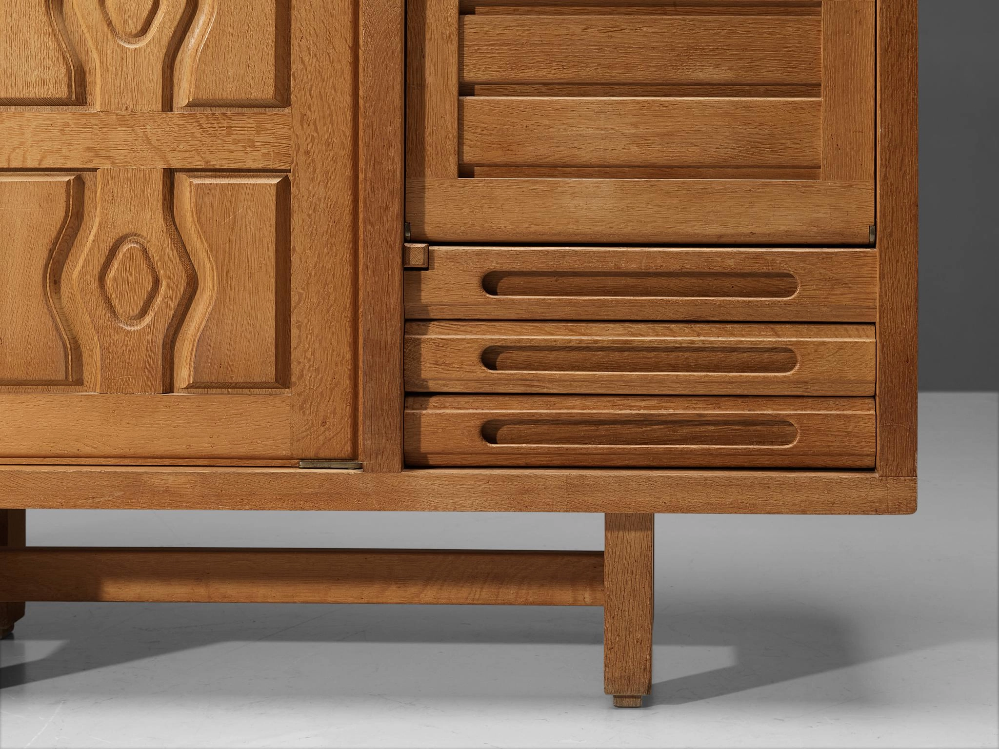 Guillerme & Chambron Cabinet 'Thierry' in Oak and Ceramic