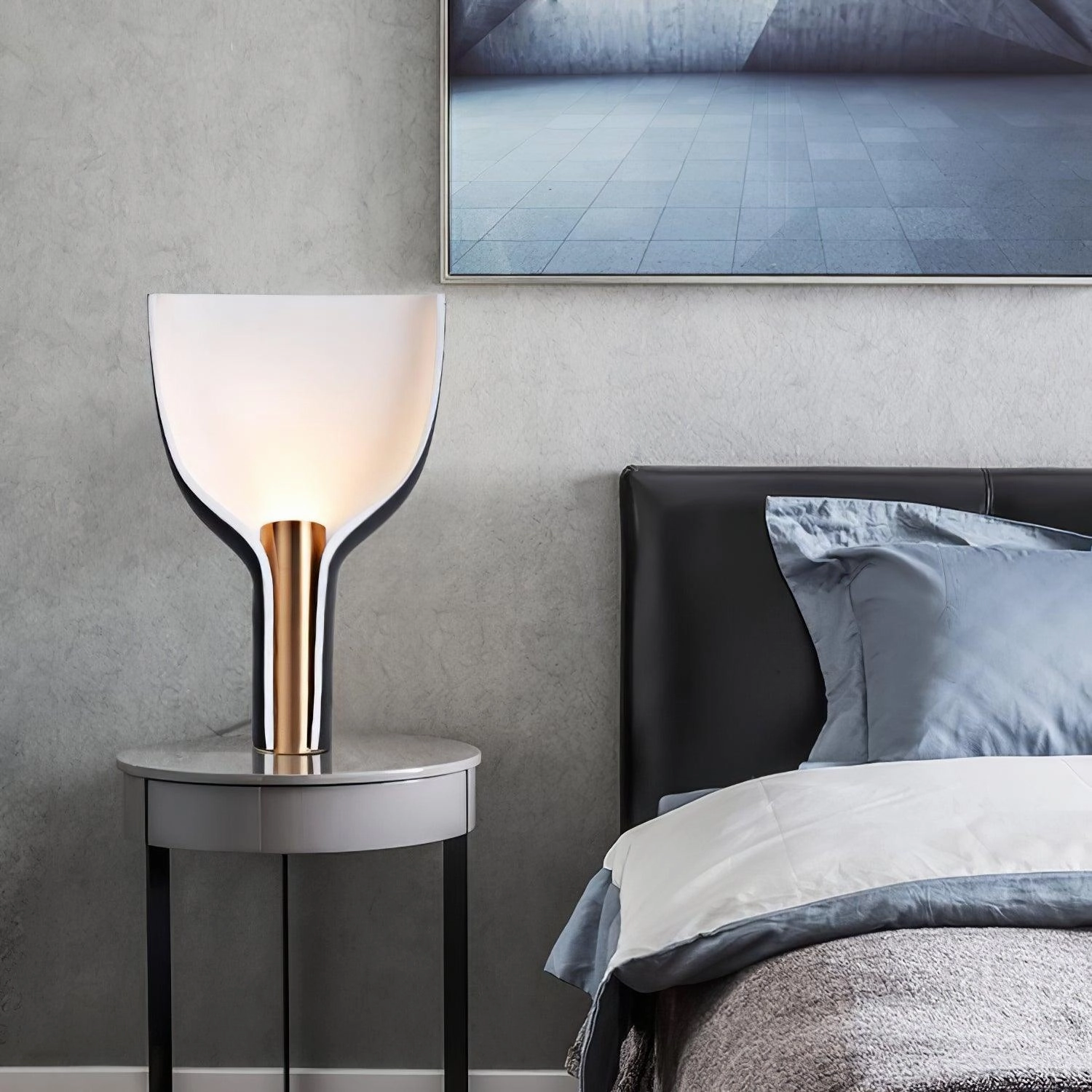 Half-Funnel Table Light