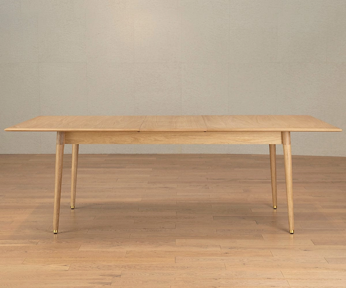 Hendrick Extension Dining Table II - White Oak