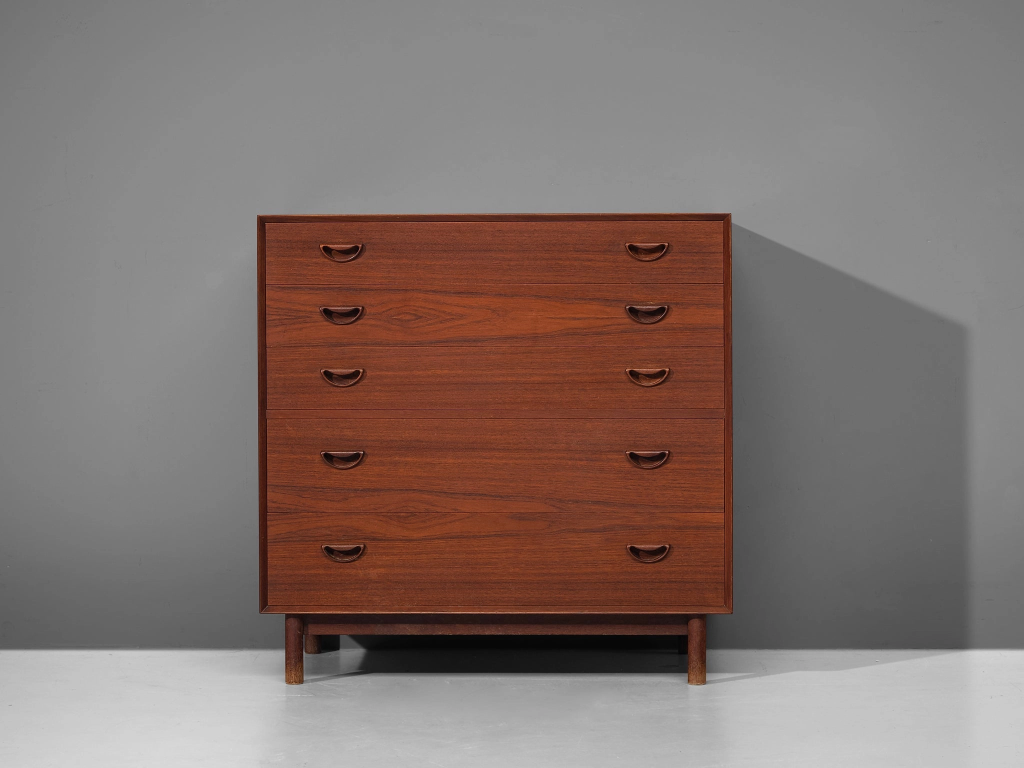 Hvidt & Mlgaard Nielsen for Sborg Mbelfabrik Chest of Drawers in Teak
