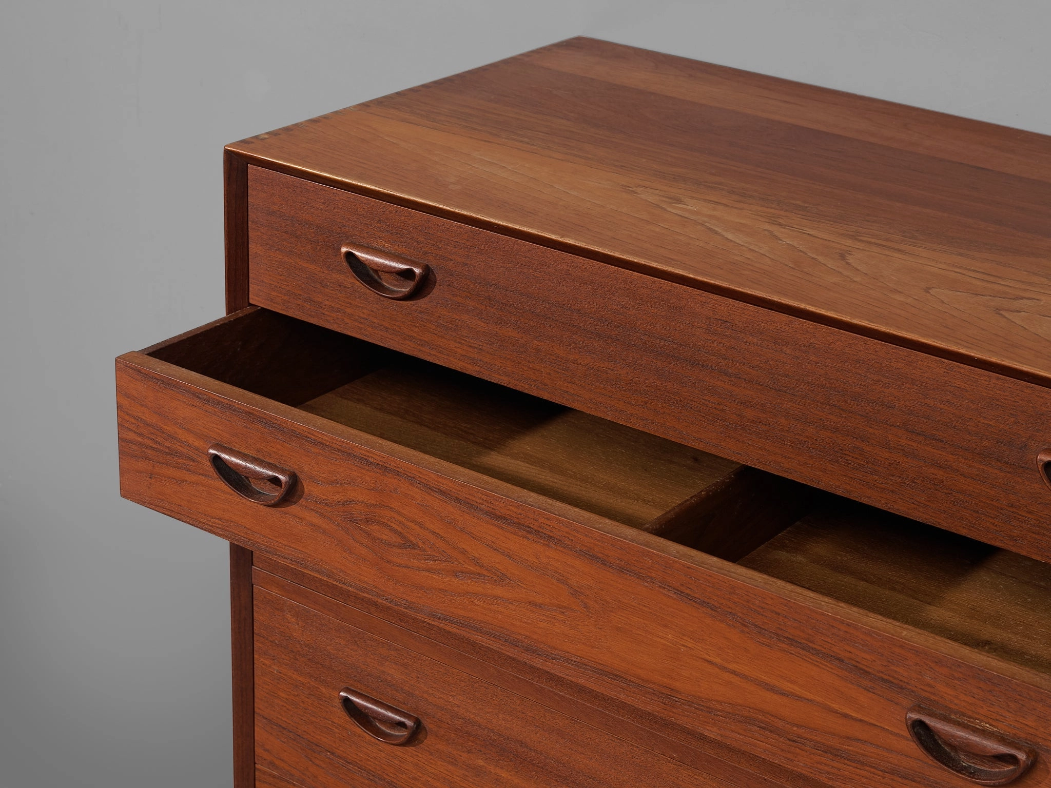 Hvidt & Mlgaard Nielsen for Sborg Mbelfabrik Chest of Drawers in Teak